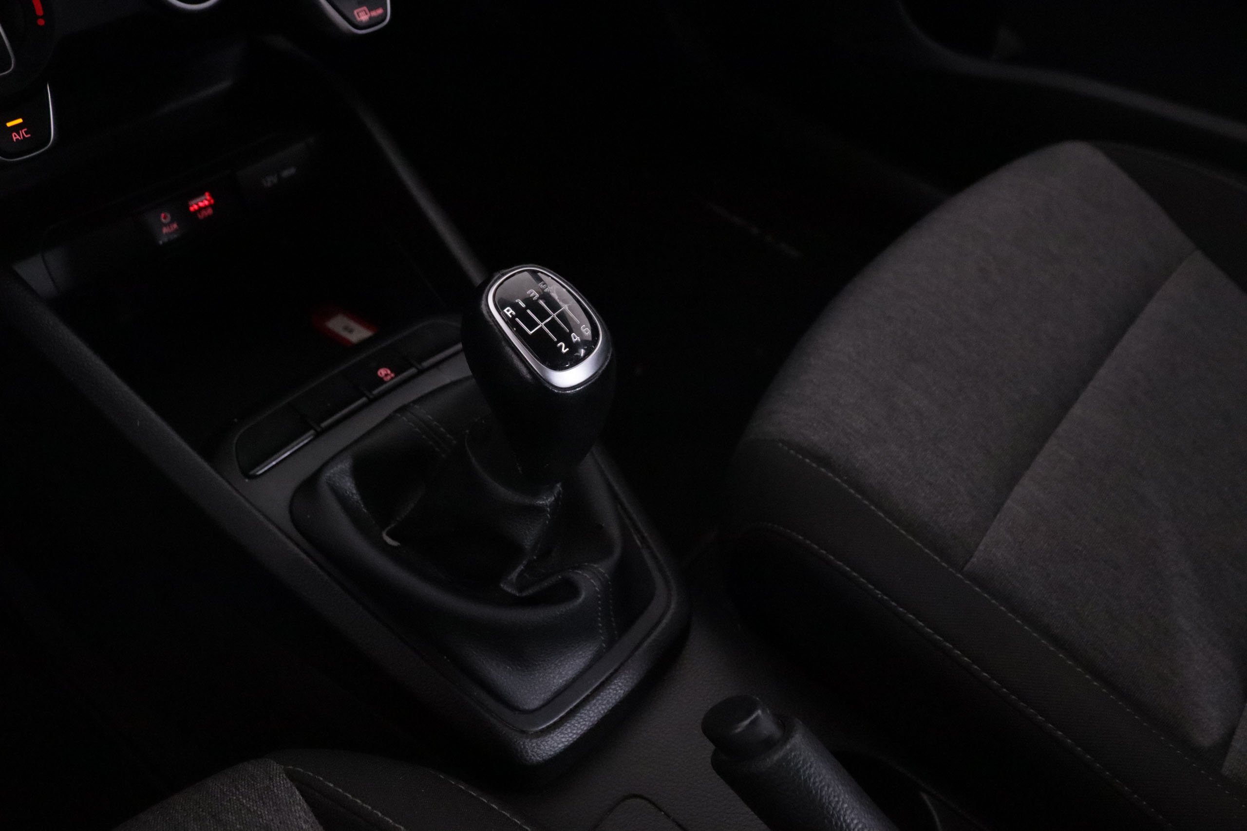 Kia Stonic STONIC DRIVE 1.0 120CV 5P foto 19