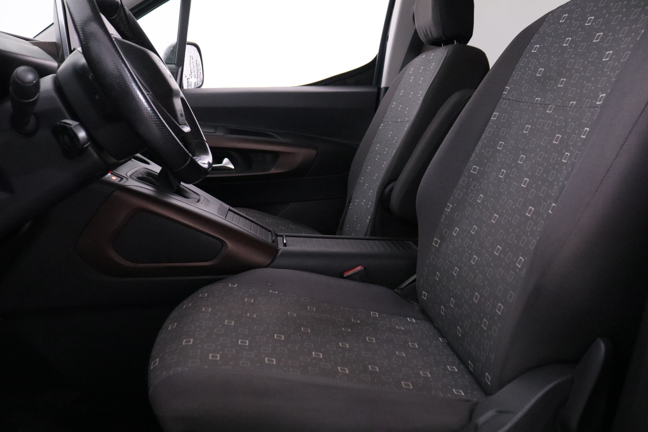 Peugeot Rifter 1.5 HDI GT-LINE 130CV 5P #NAVY, PARKTRONIC, BLUETOOTH foto 26