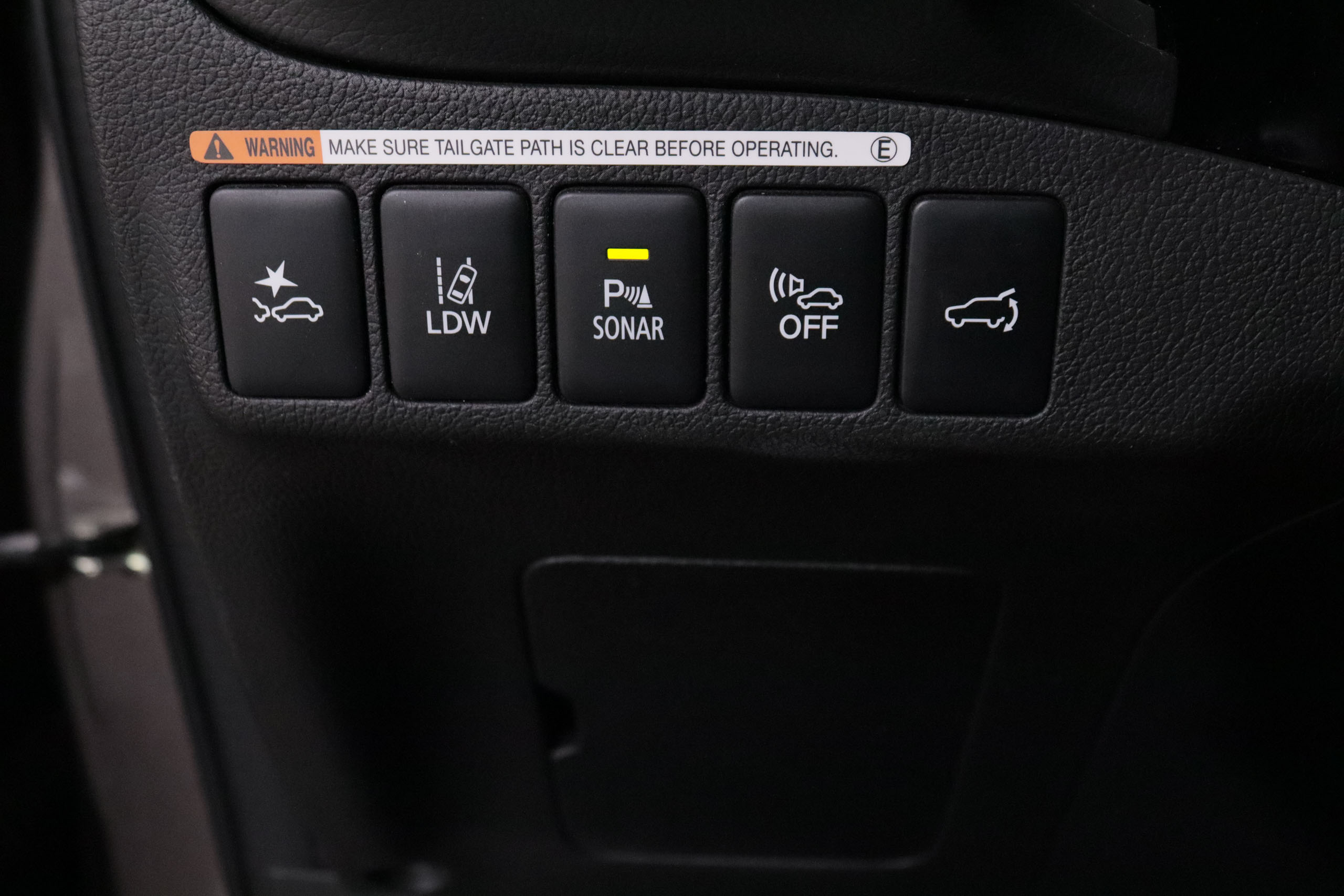 Mitsubishi Outlander 2.0 PHEV KAITEKI AUTO 4WD 203CV 5P # PARKTRONIC foto 24