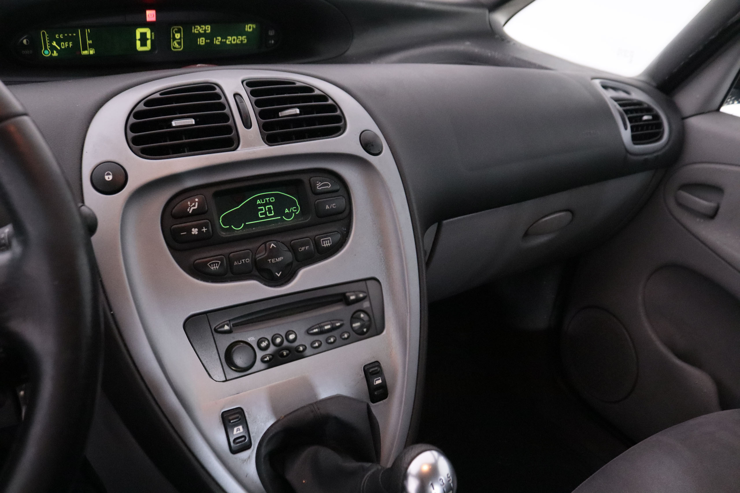 Citroen Xsara Picasso 1.6 HDI 90CV 5P foto 28