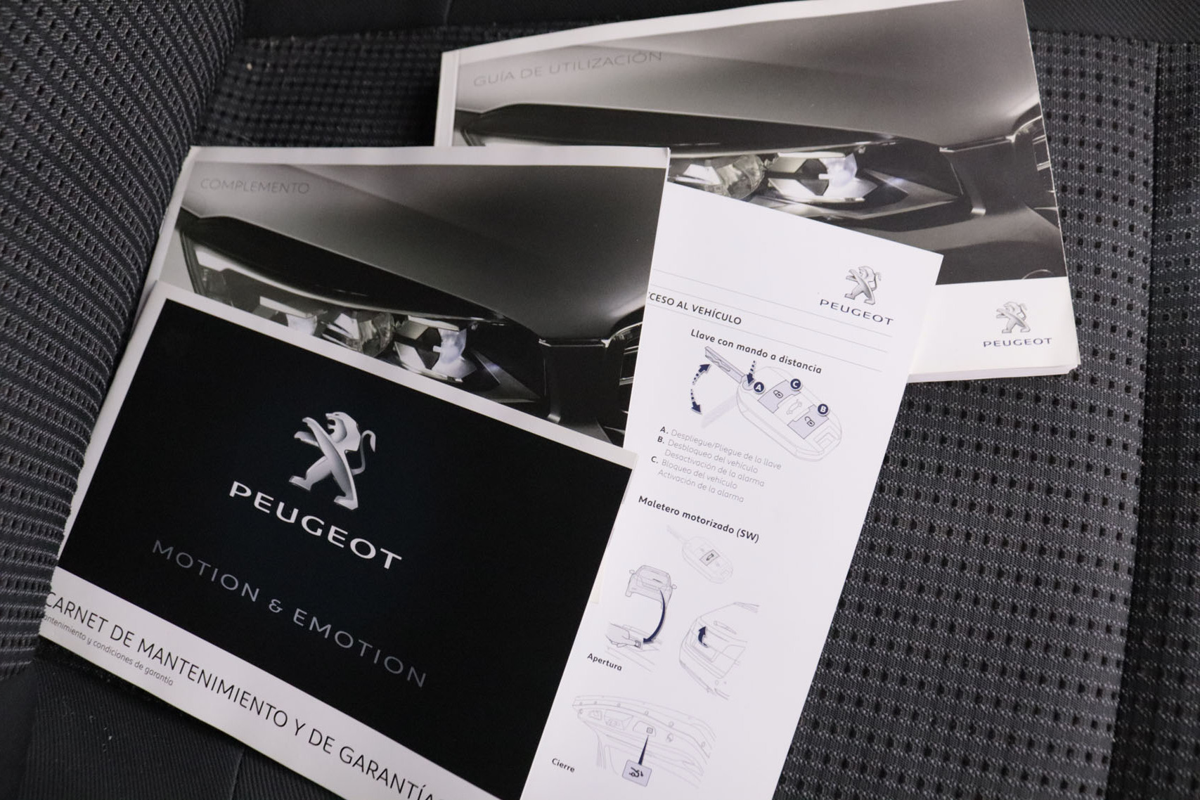 Peugeot 508 1.6 HDV ACTIVE 120CV 4P #NAVY, PARKTRONIC foto 24