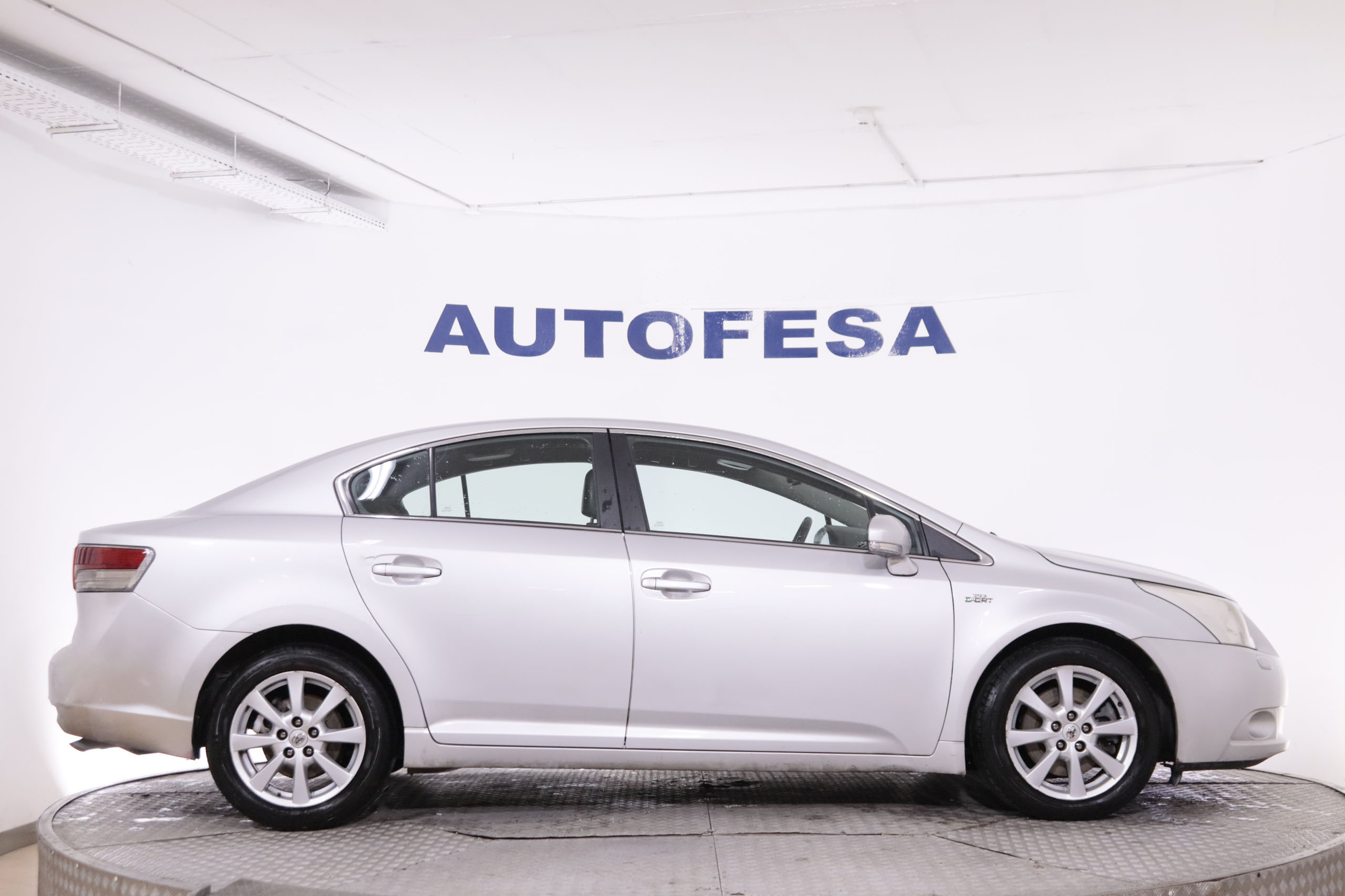 Toyota Avensis 2.2 DCAT SD AUTO 150CV 4P # IVA DEDUCIBLE foto 9