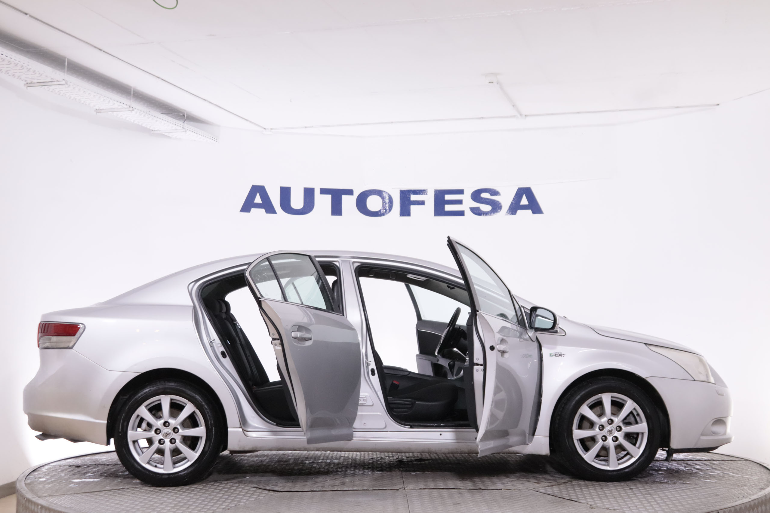 Toyota Avensis 2.2 DCAT SD AUTO 150CV 4P # IVA DEDUCIBLE foto 11