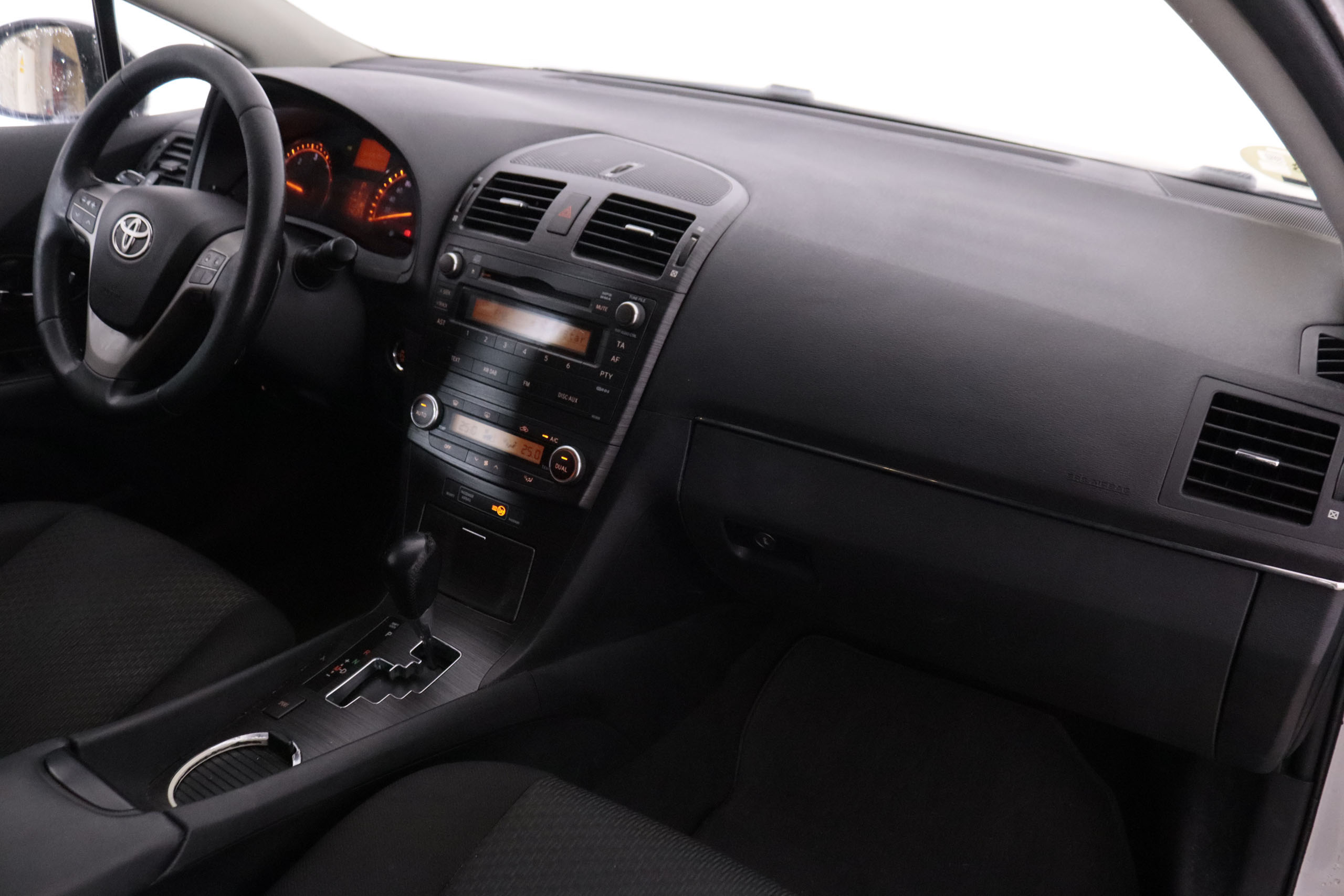 Toyota Avensis 2.2 DCAT SD AUTO 150CV 4P # IVA DEDUCIBLE foto 16