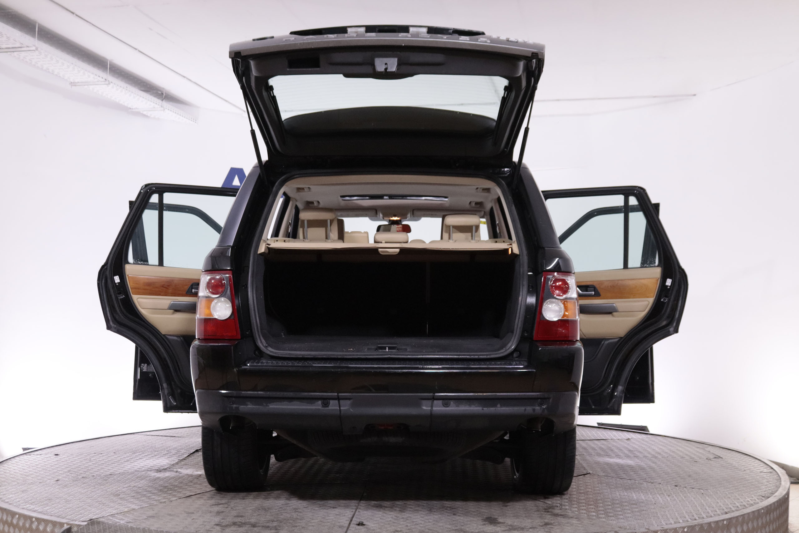 Land Rover Range Rover Sport 3.6 TDV8 HSE 4X4 AUTO 272CV 5P #CUERO, TECHO ELECTRICO, NAVY, PARKTRONIC foto 10