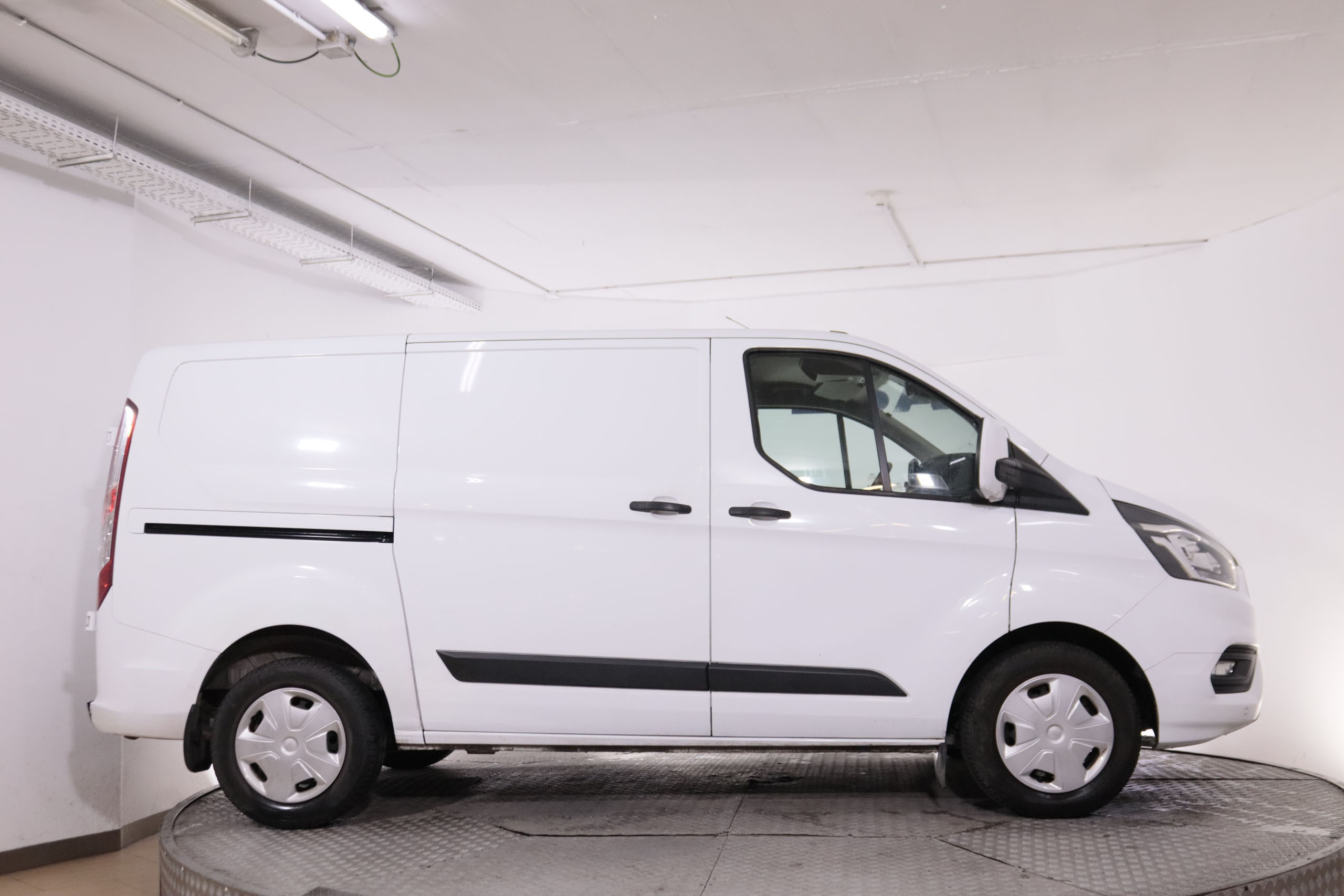 Ford Transit  Custom 1.0 PHEV TREND 340 AUTO 126CV 3P # IVA DEDUCIBLE, PARKTRONIC - Foto 13