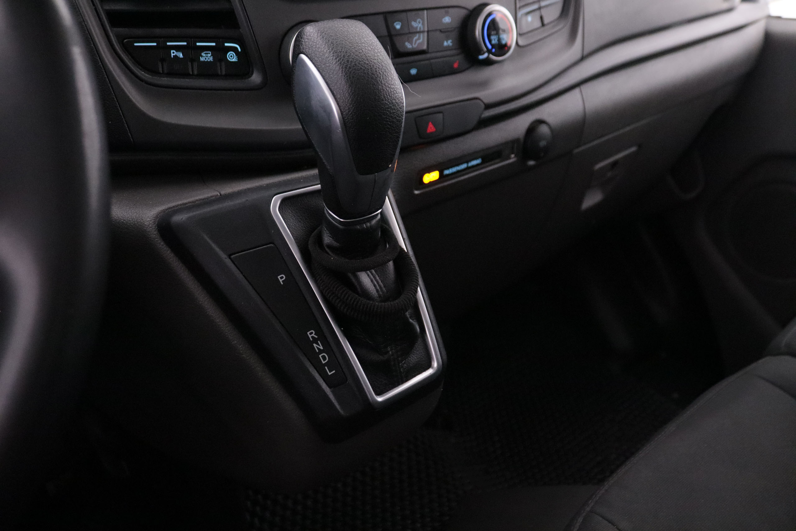 Ford Transit  Custom 1.0 PHEV TREND 340 AUTO 126CV 3P # IVA DEDUCIBLE, PARKTRONIC - Foto 19