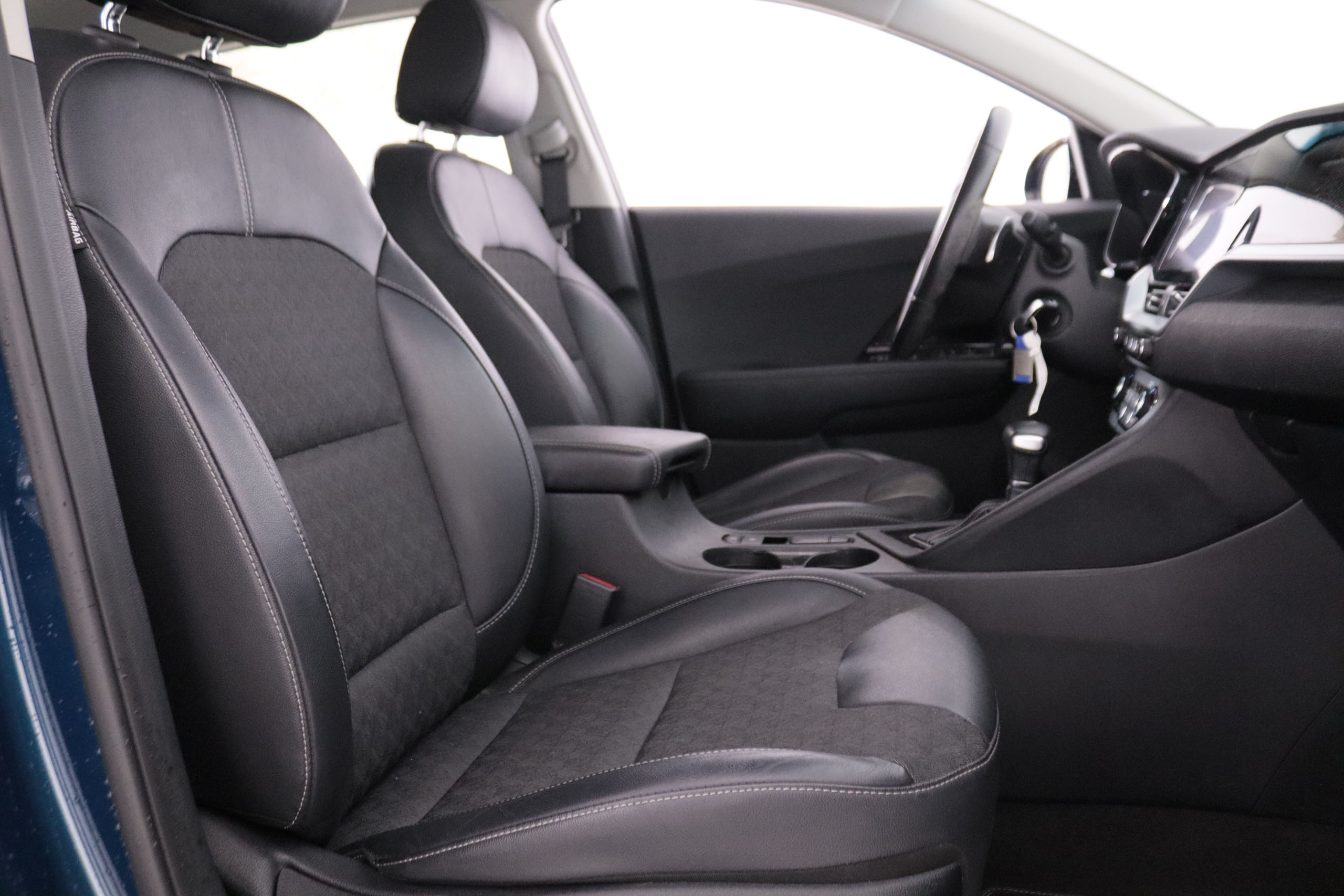 Kia Niro 1.6 GDI PHEV DRIVE AUTO 141CV 5P # IVA DEDUCIBLE, NAVY, PARKTRONIC foto 24