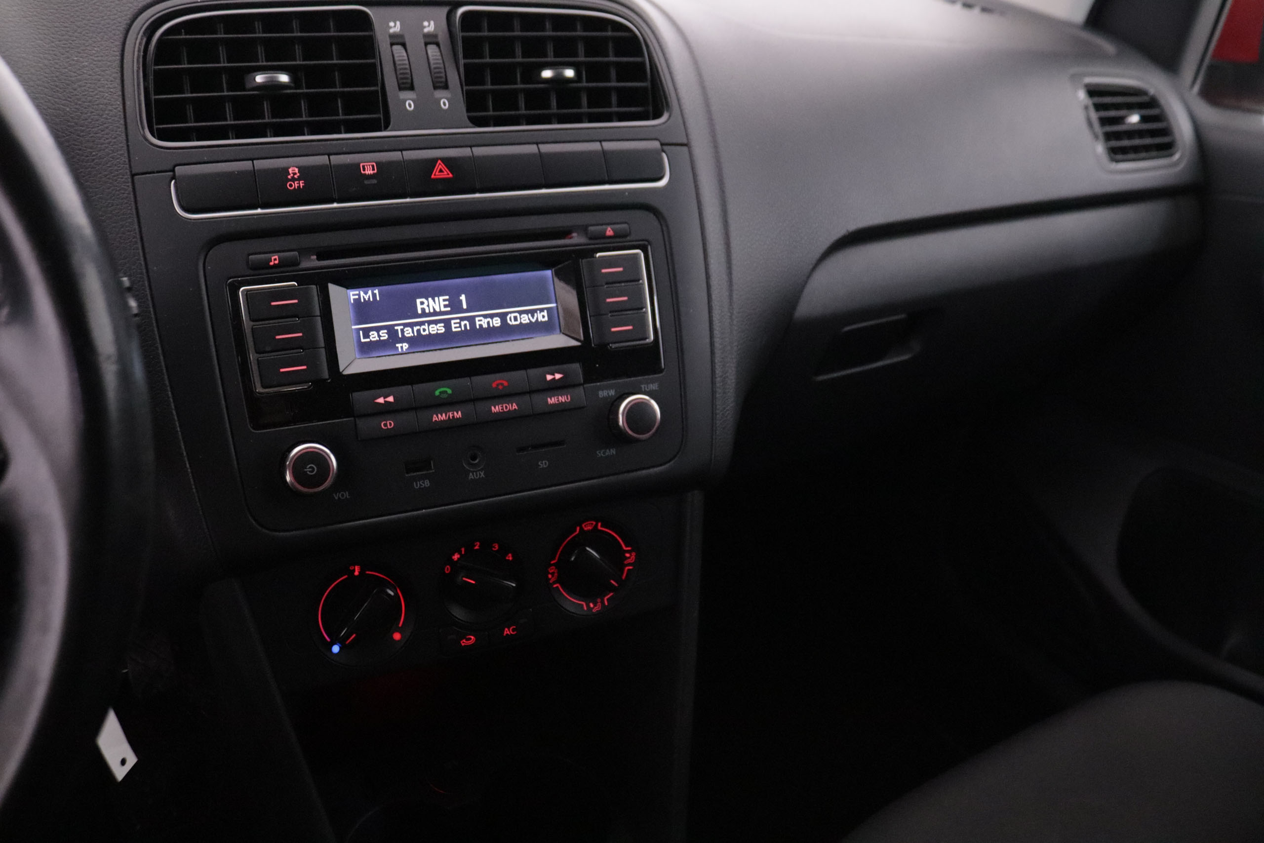 Volkswagen Polo POLO 1.6 TDI 90CV 5P #PARKTRONIC foto 18