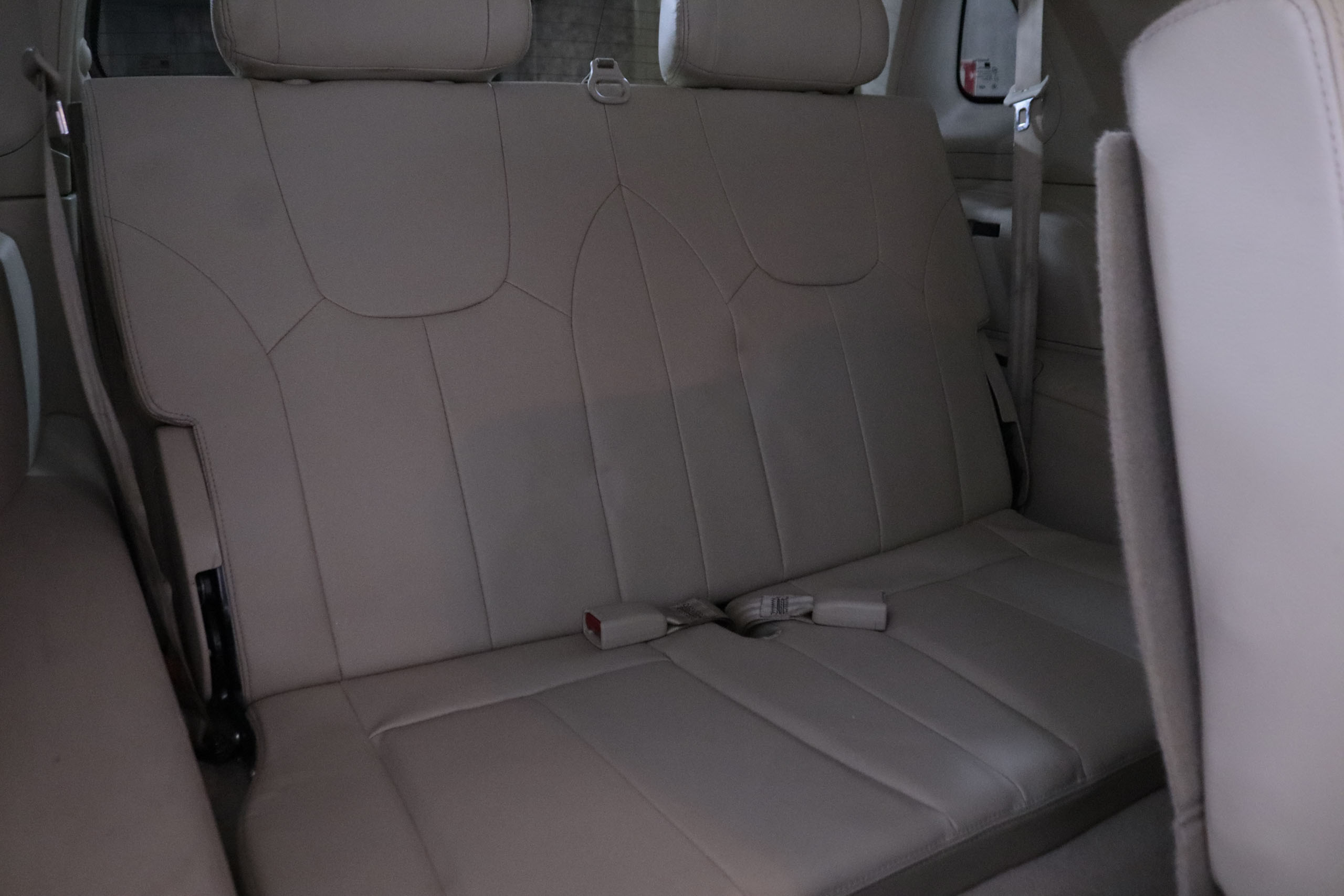 Ssangyong Rexton 2.7 LIMITED 270 XVT 4X4 AUTO 180CV 7 PLAZAS 5P #CUERO, TECHO ELECTRICO, NAVY foto 24