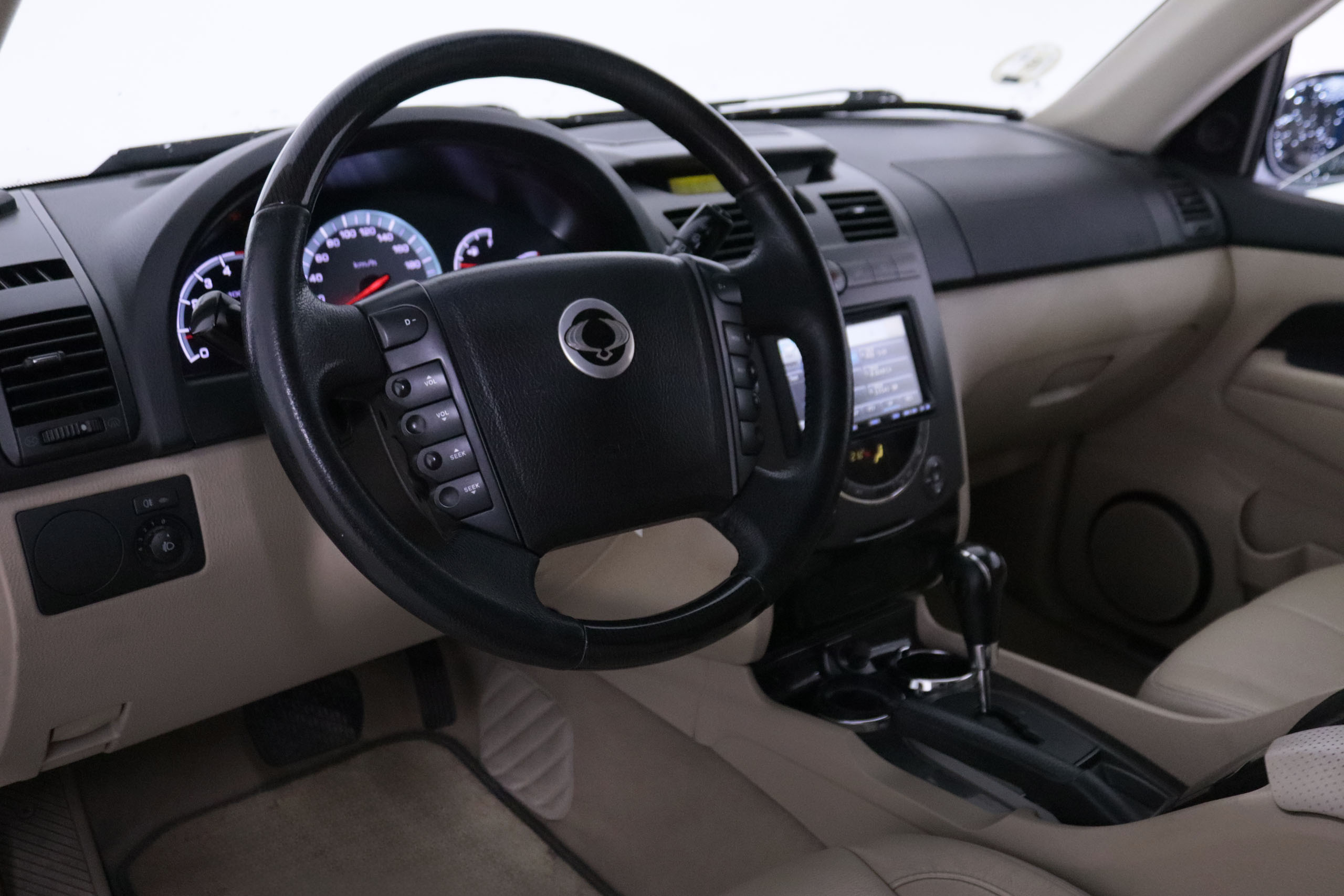 Ssangyong Rexton 2.7 LIMITED 270 XVT 4X4 AUTO 180CV 7 PLAZAS 5P #CUERO, TECHO ELECTRICO, NAVY foto 14