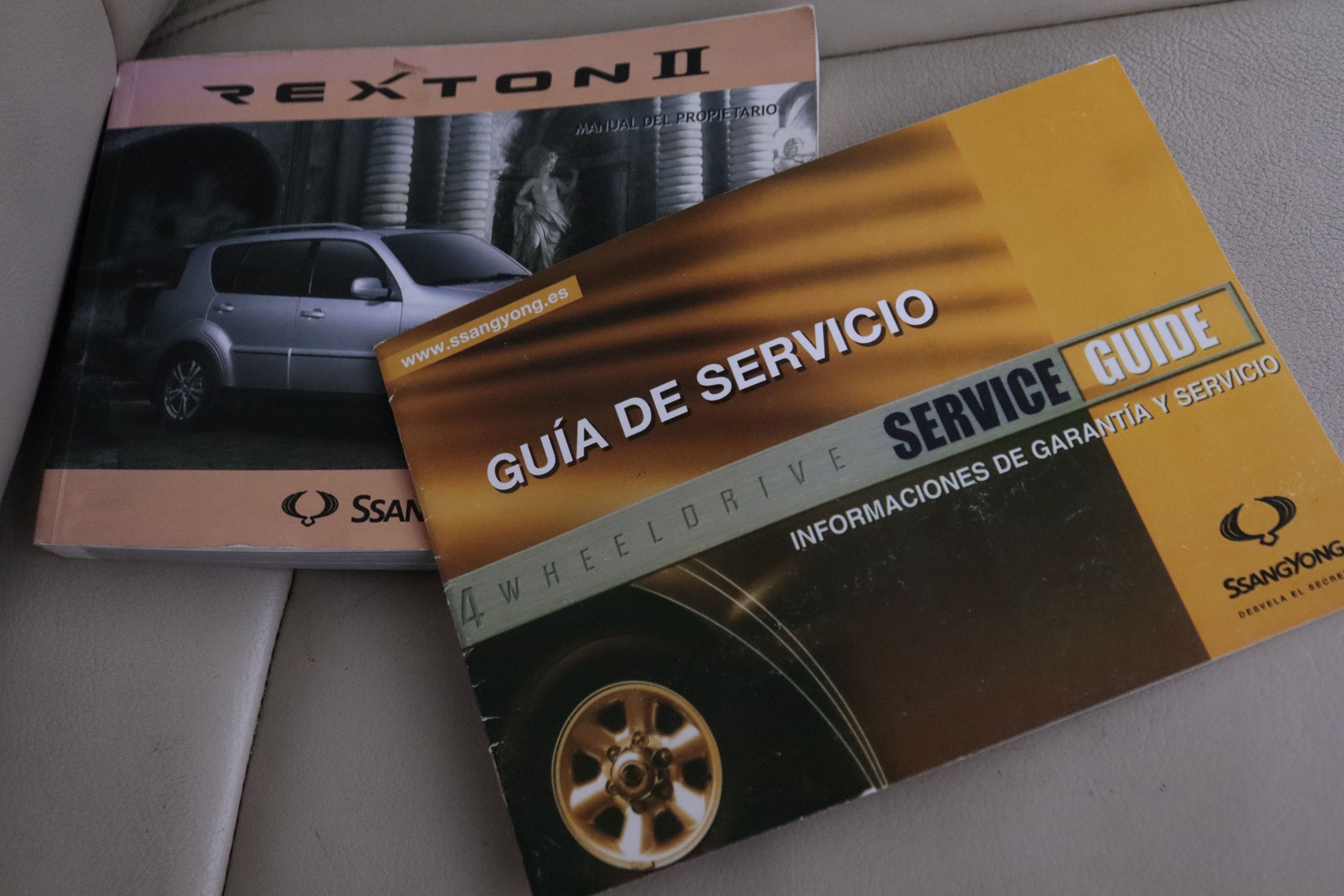 Ssangyong Rexton 2.7 LIMITED 270 XVT 4X4 AUTO 180CV 7 PLAZAS 5P #CUERO, TECHO ELECTRICO, NAVY foto 26