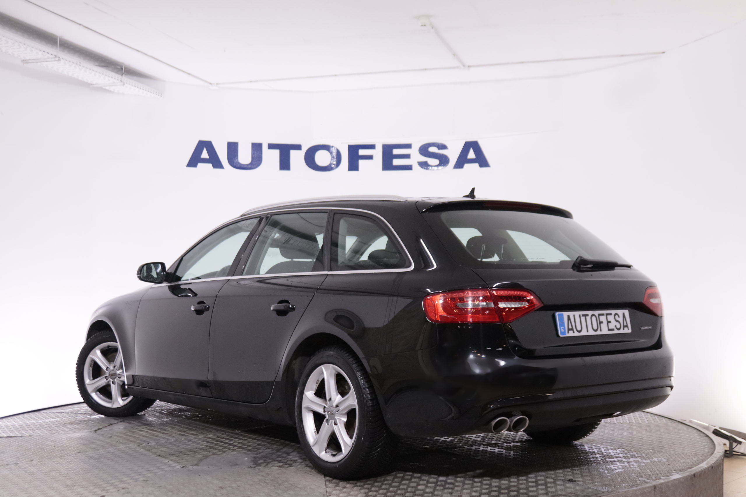 Audi A4 AVANT 2.0 TDI QUATTRO AUTO 190CV 5P # PARKTRONIC foto 10