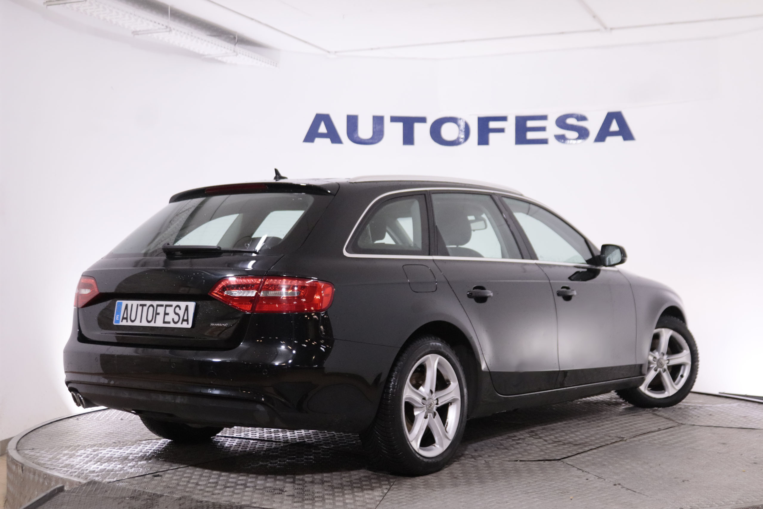Audi A4 AVANT 2.0 TDI QUATTRO AUTO 190CV 5P # PARKTRONIC foto 6