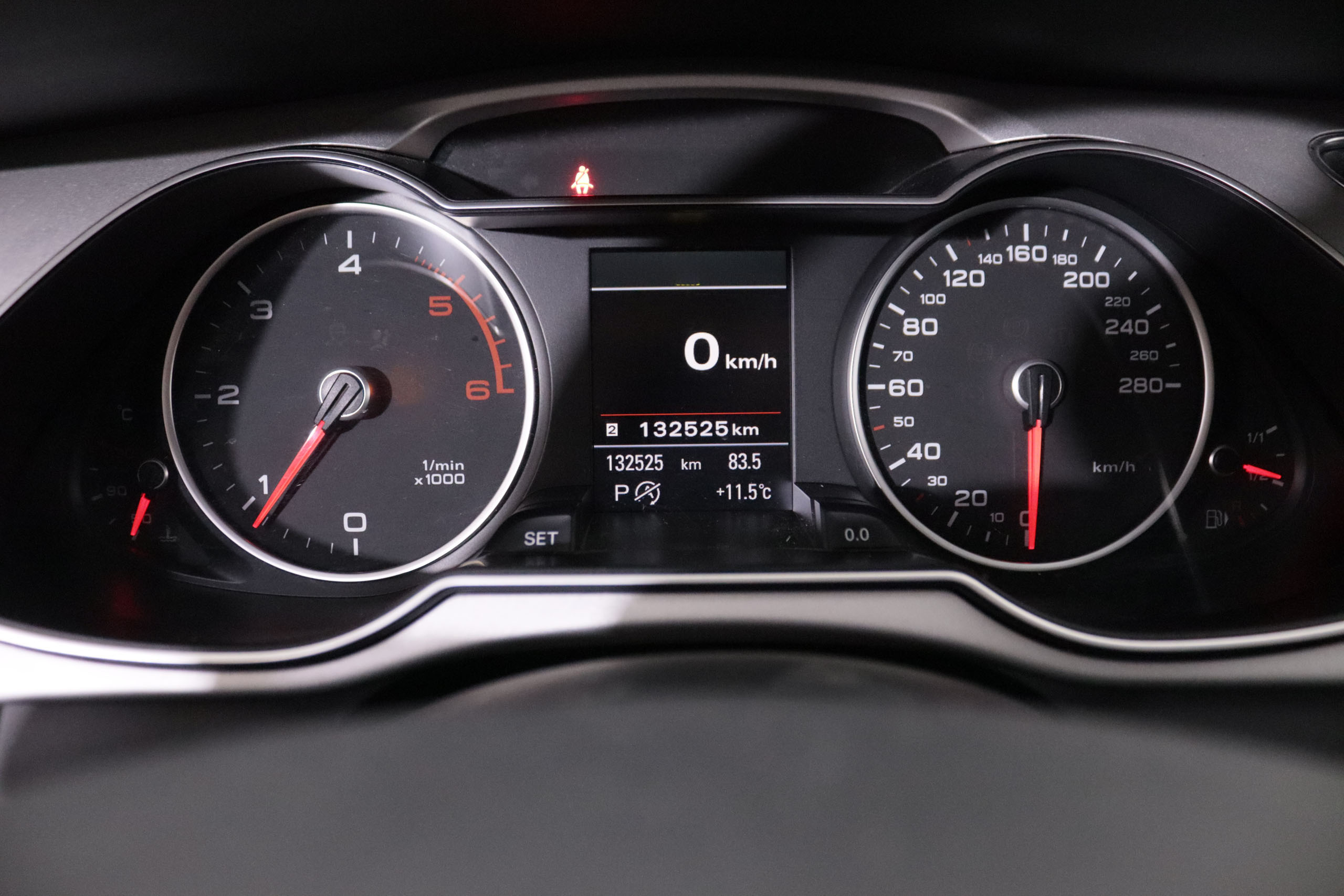 Audi A4 AVANT 2.0 TDI QUATTRO AUTO 190CV 5P # PARKTRONIC foto 19