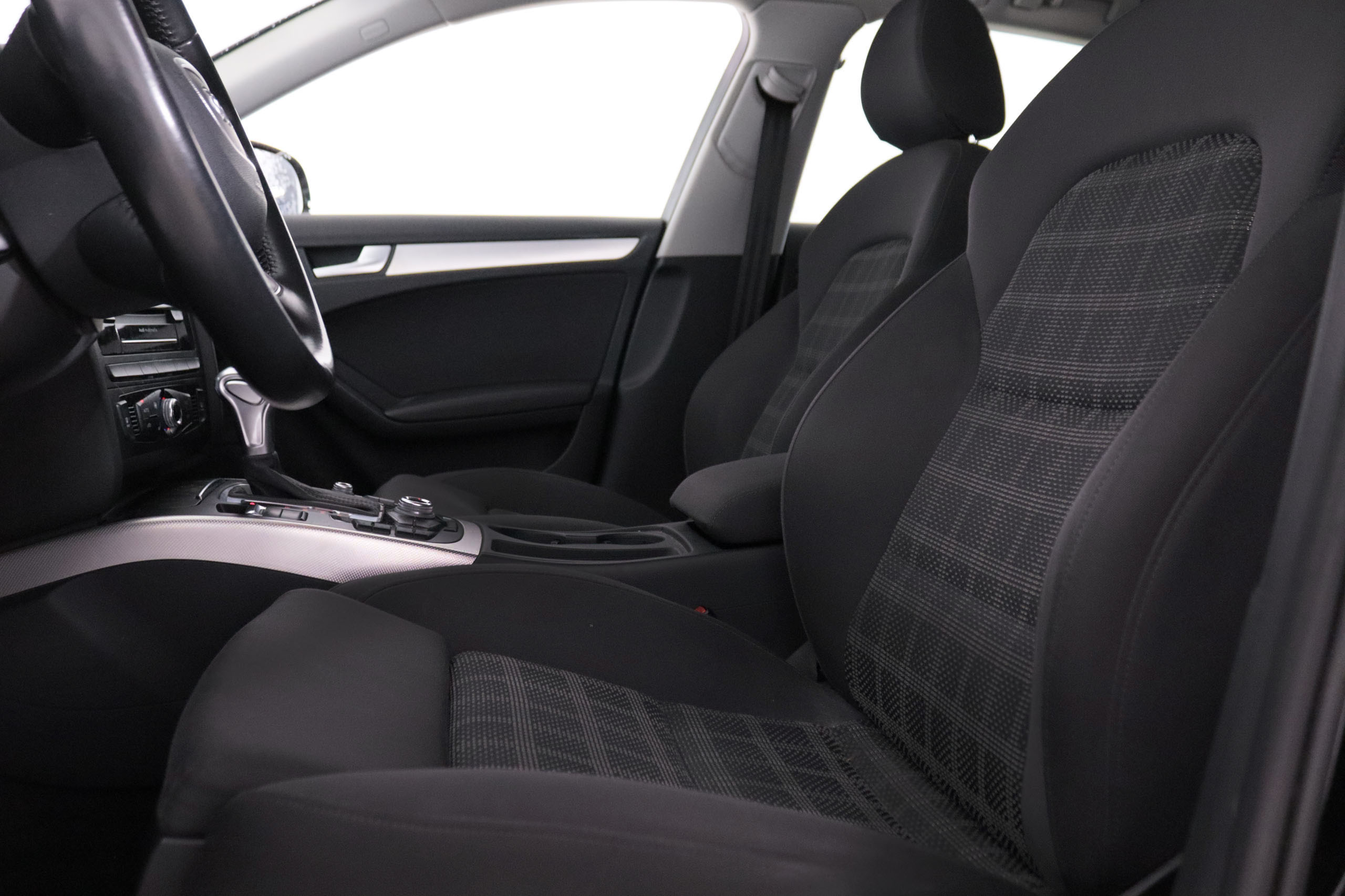 Audi A4 AVANT 2.0 TDI QUATTRO AUTO 190CV 5P # PARKTRONIC foto 20