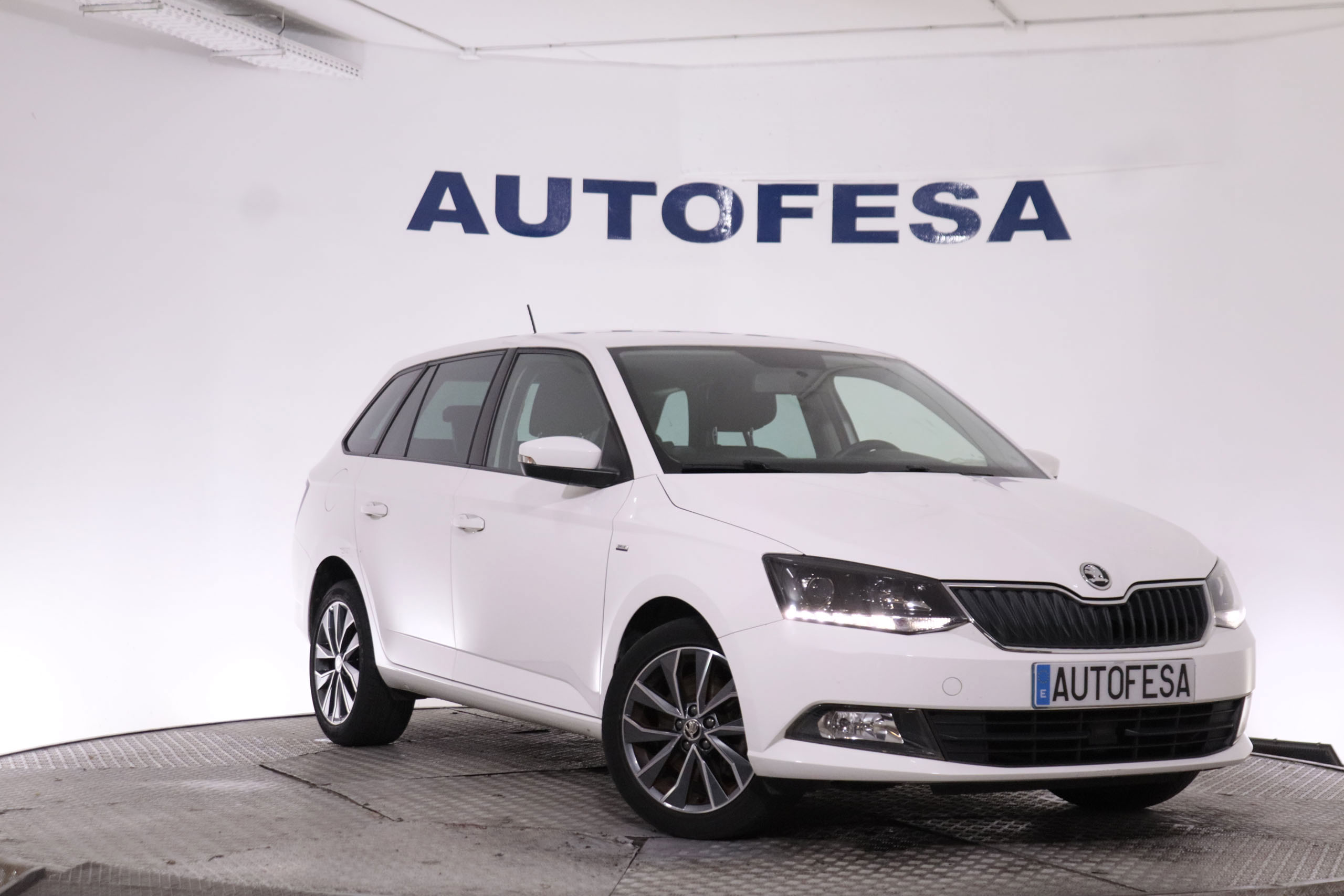 Skoda Fabia COMBI 1.0 TSI DSG GREENTEC AUTO 110CV 5P #PARKTRONIC foto 3