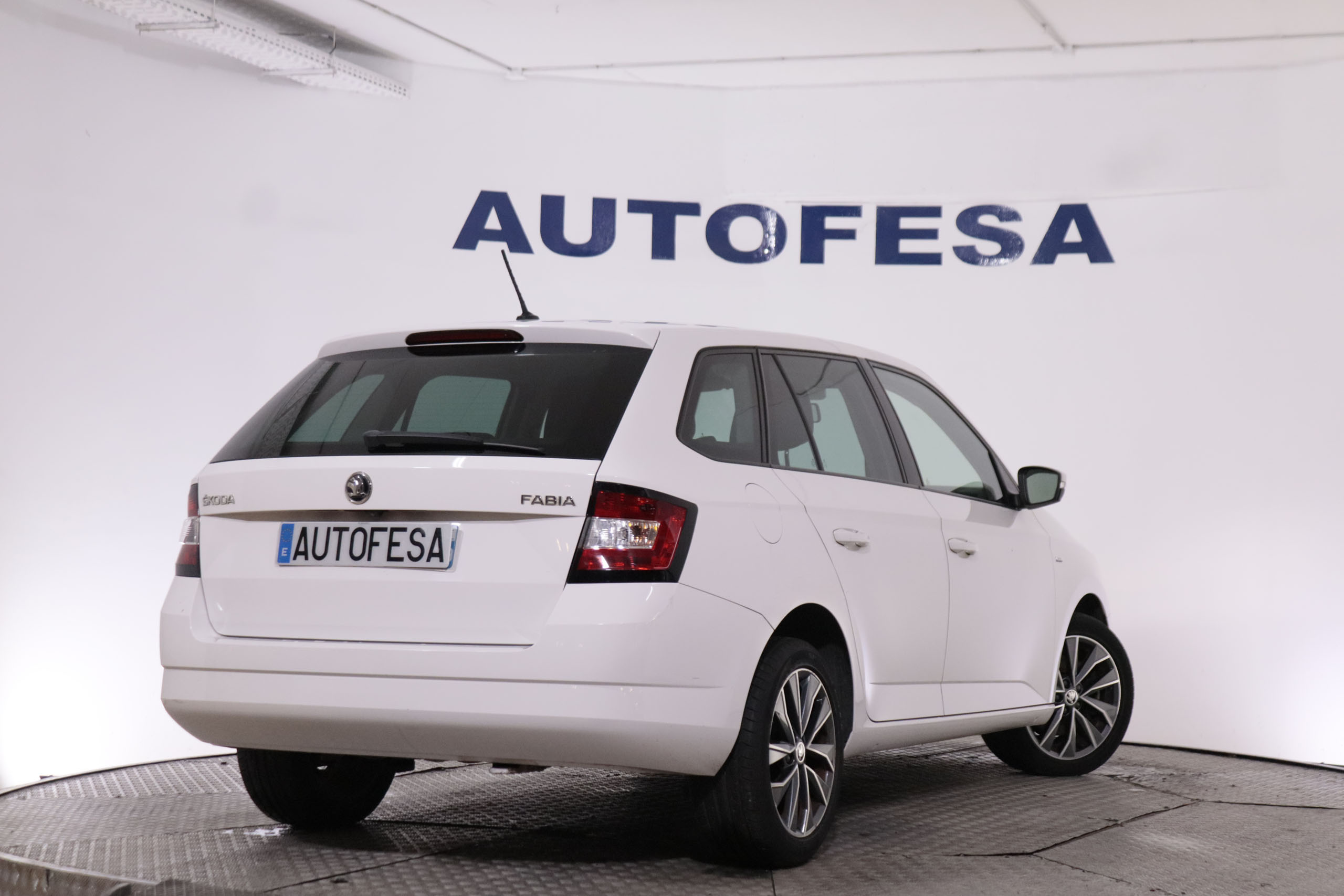 Skoda Fabia COMBI 1.0 TSI DSG GREENTEC AUTO 110CV 5P #PARKTRONIC foto 7