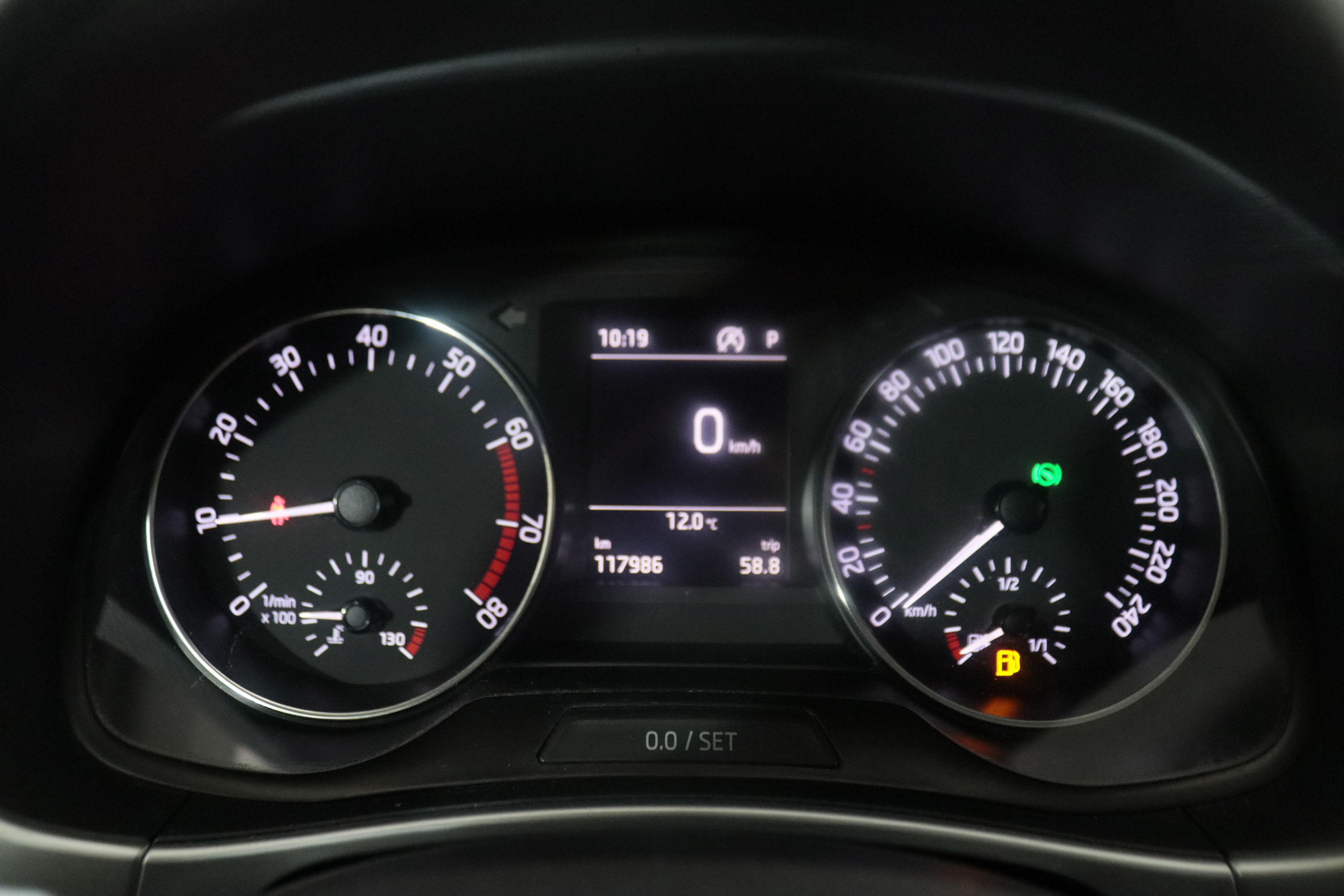 Skoda Fabia COMBI 1.0 TSI DSG GREENTEC AUTO 110CV 5P #PARKTRONIC foto 18