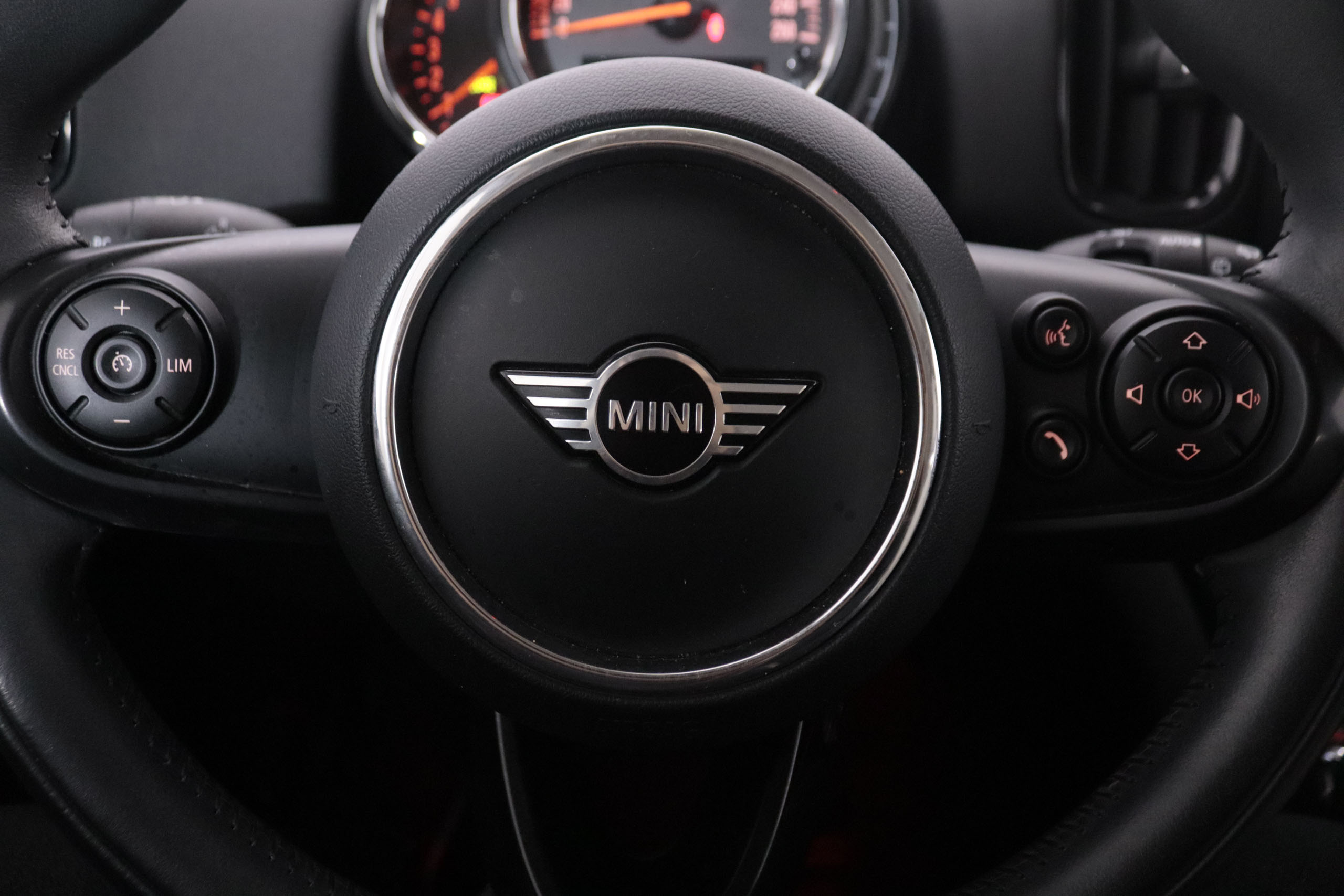 Mini Cooper D Countryman 2.0 D AUTO 150CV 5P #IVA DEDUCIBLE, CUERO, PARKTRONIC foto 17