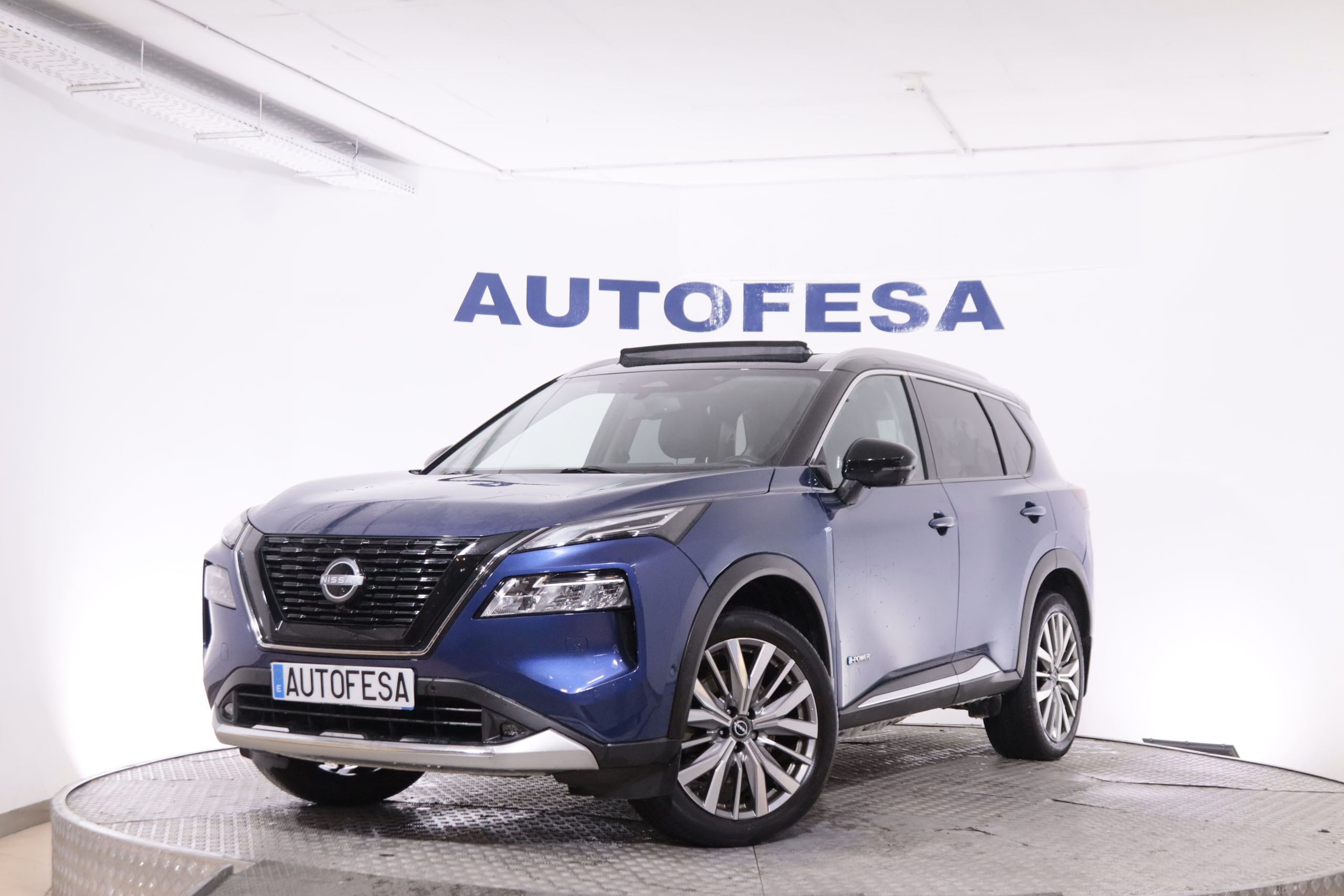 Nissan X-trail 1.5 E-POWER E-4ORCE AWD TEKNA AUTO 213CV 7 PLAZAS  5P # IVA DEDUCIBLE, CUERO, TECHO ELEC PANORAMICO foto 1