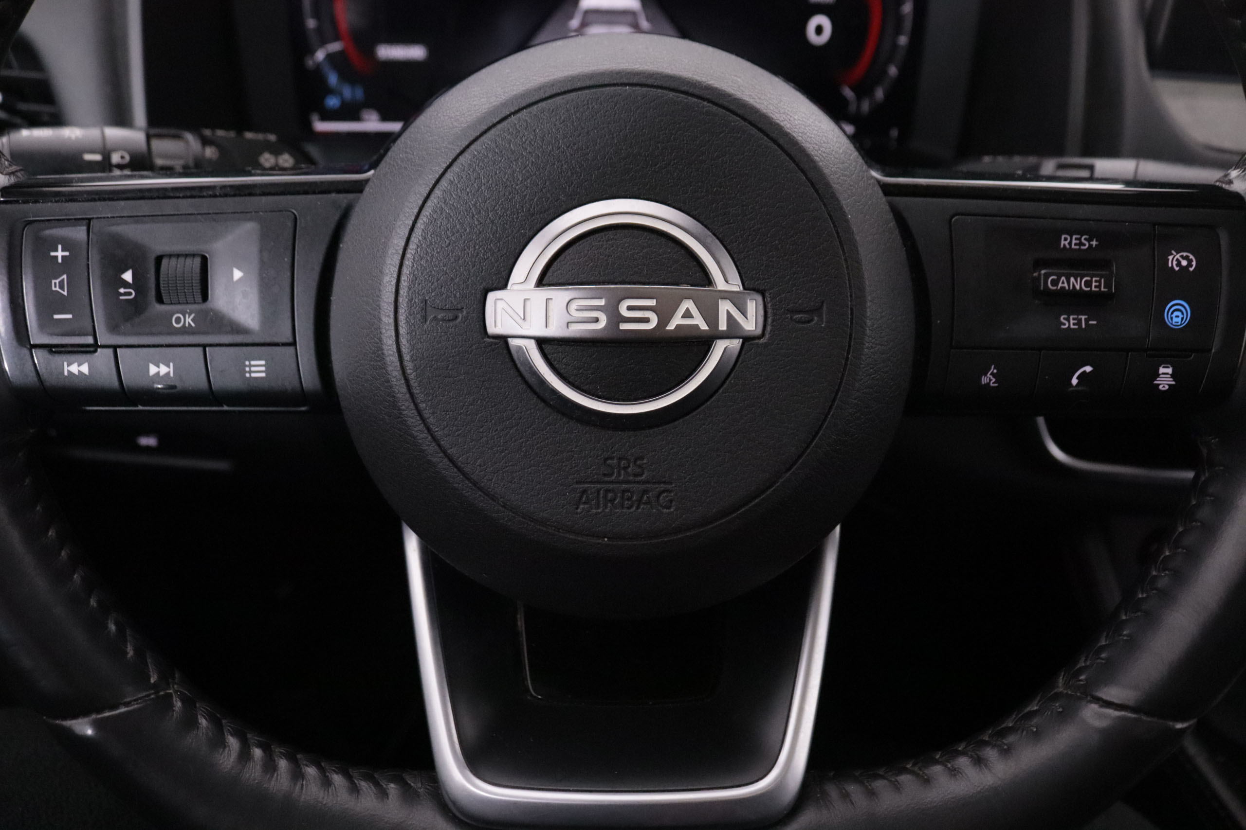 Nissan X-trail 1.5 E-POWER E-4ORCE AWD TEKNA AUTO 213CV 7 PLAZAS  5P # IVA DEDUCIBLE, CUERO, TECHO ELEC PANORAMICO foto 17