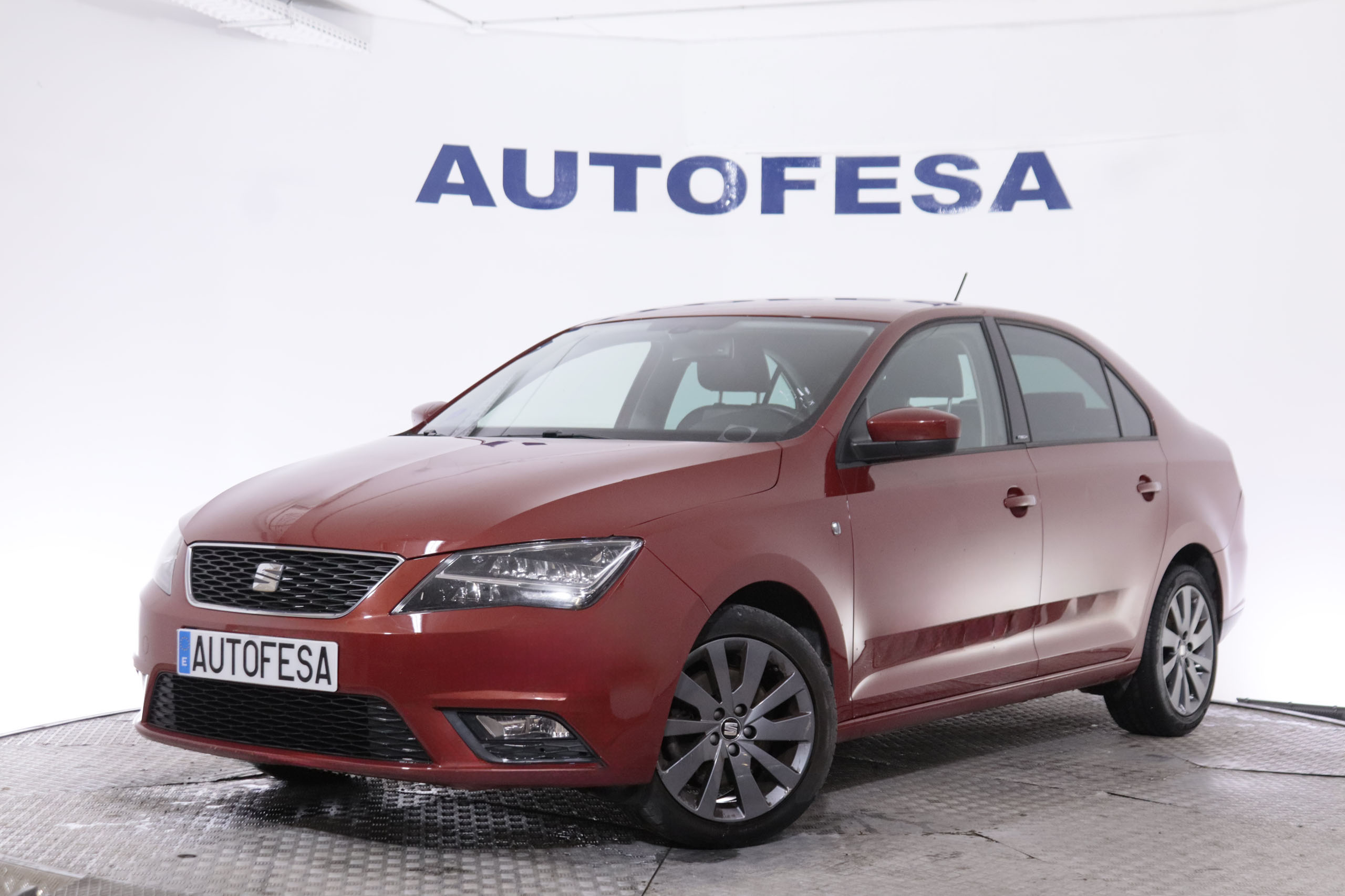 Seat Toledo 1.2 TSI I.TECH 105CV 5P # NAVY, PARKTRONIC foto 2