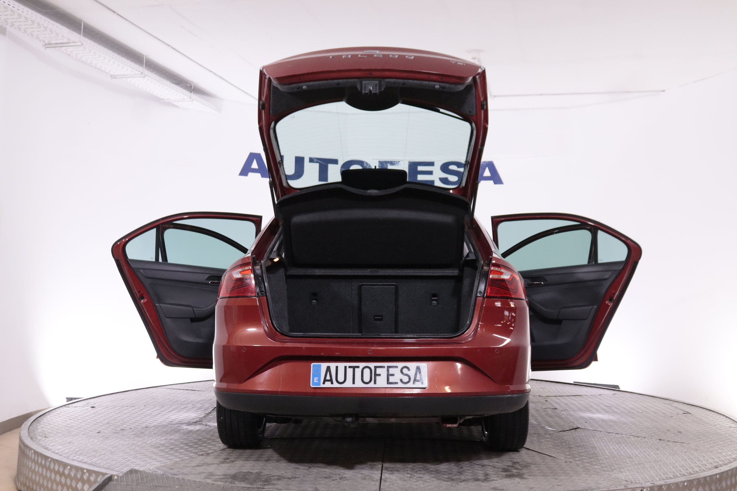 Seat Toledo 1.2 TSI I.TECH 105CV 5P # NAVY, PARKTRONIC foto 10