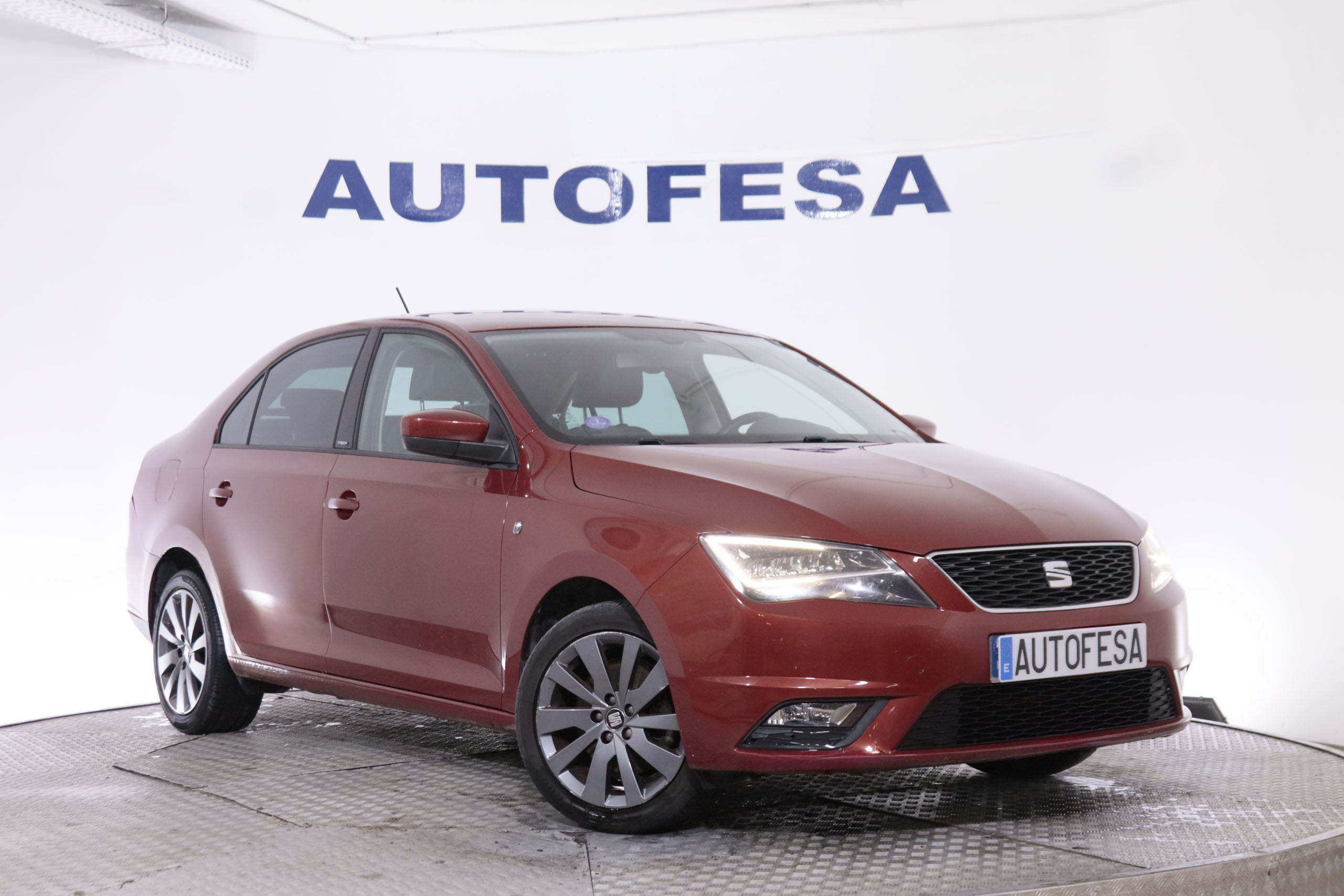 Seat Toledo 1.2 TSI I.TECH 105CV 5P # NAVY, PARKTRONIC foto 3