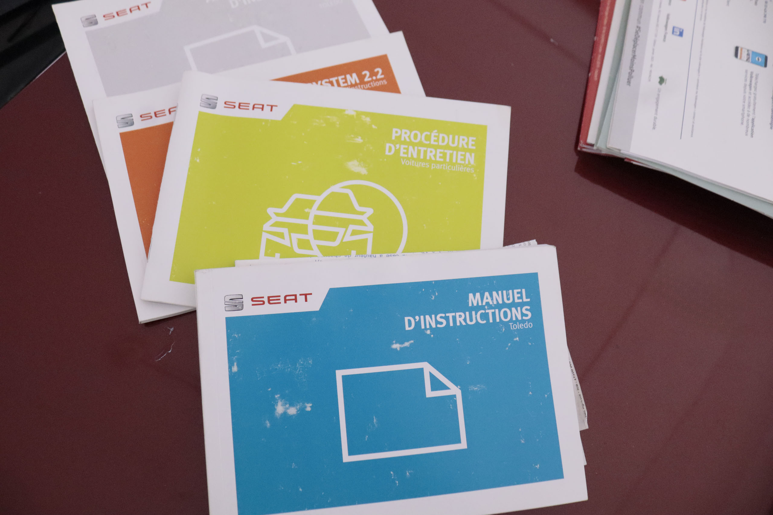 Seat Toledo 1.2 TSI I.TECH 105CV 5P # NAVY, PARKTRONIC - Foto 24