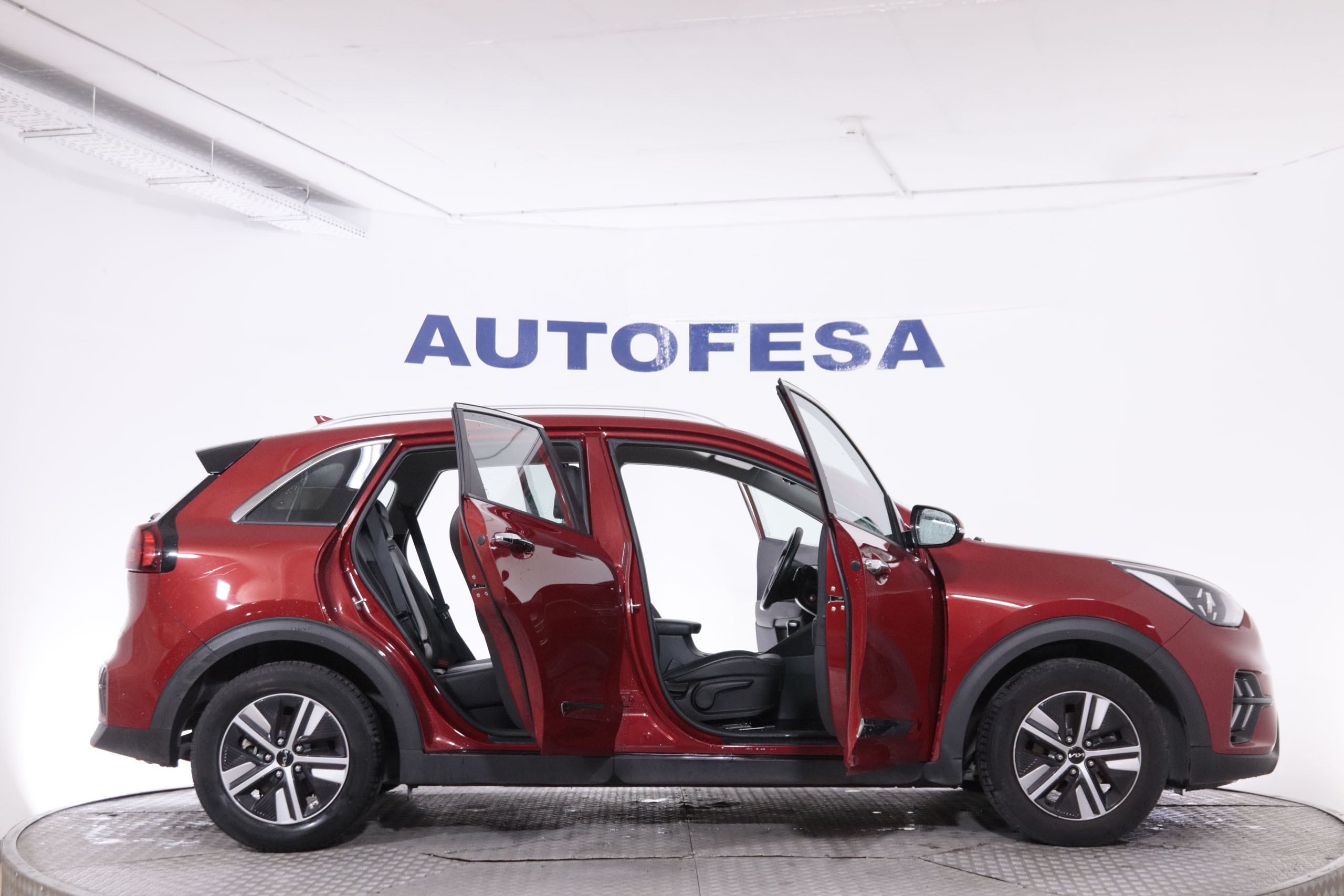 Kia Niro 1.6 PHEV GDI DRIVE AUTO 141CV 5P # IVA DEDUCIBLE,NAVY, PARKTRONIC foto 10