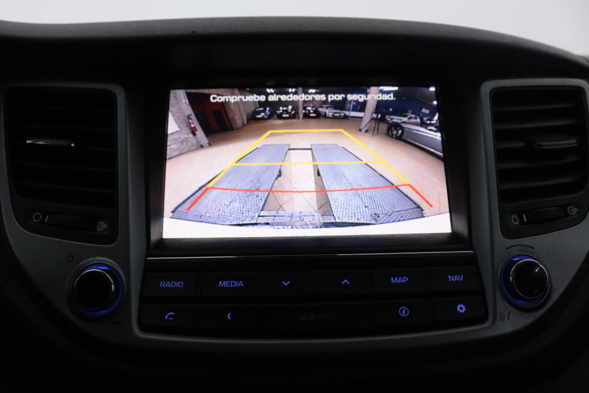 Hyundai Tucson 1.7 CRDI TECNO SKY AUTO 141CV 5P #CUERO, TECHO PANORAMICO, - Foto 23