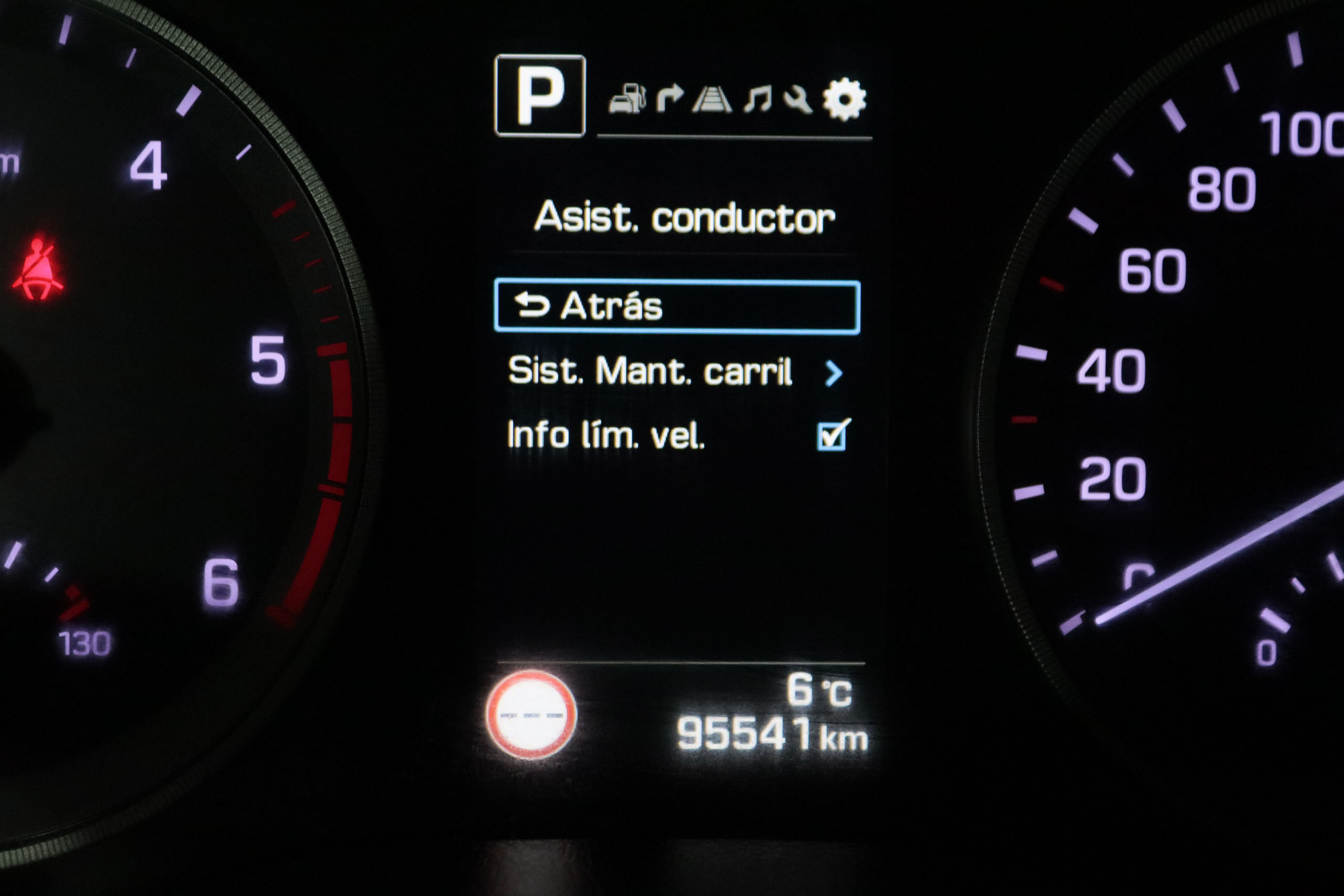 Hyundai Tucson 1.7 CRDI TECNO SKY AUTO 141CV 5P #CUERO, TECHO PANORAMICO, - Foto 19