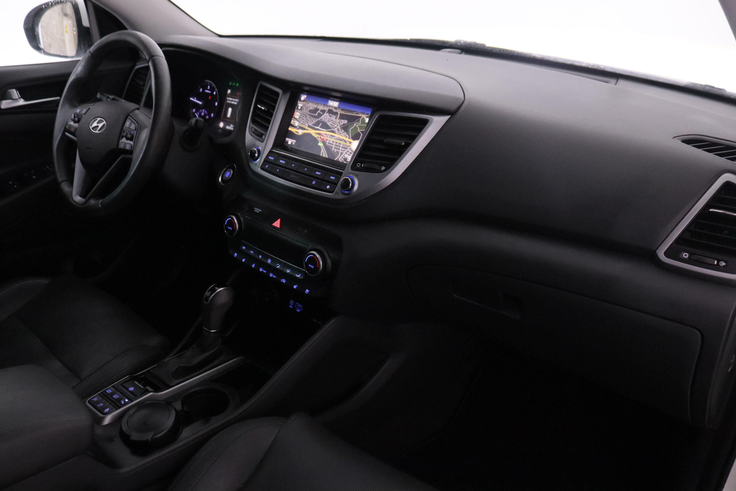 Hyundai Tucson 1.7 CRDI TECNO SKY AUTO 141CV 5P #CUERO, TECHO PANORAMICO, - Foto 15