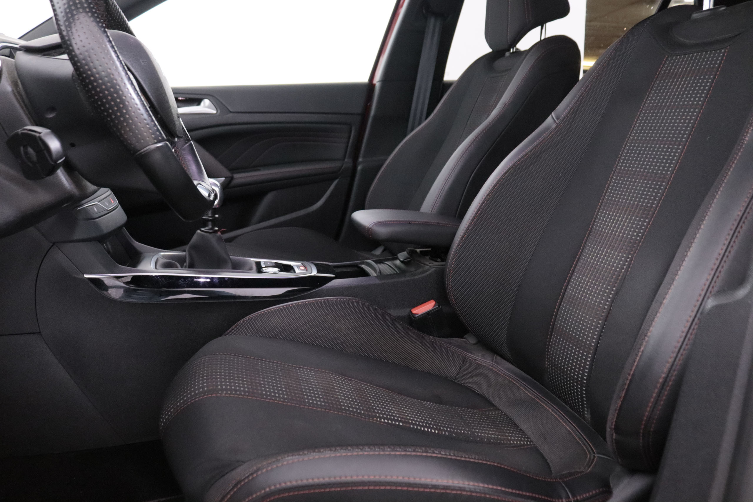 Peugeot 308 1.2 G.T LINE 130CV 5P #NAVY, PARKTRONIC foto 26