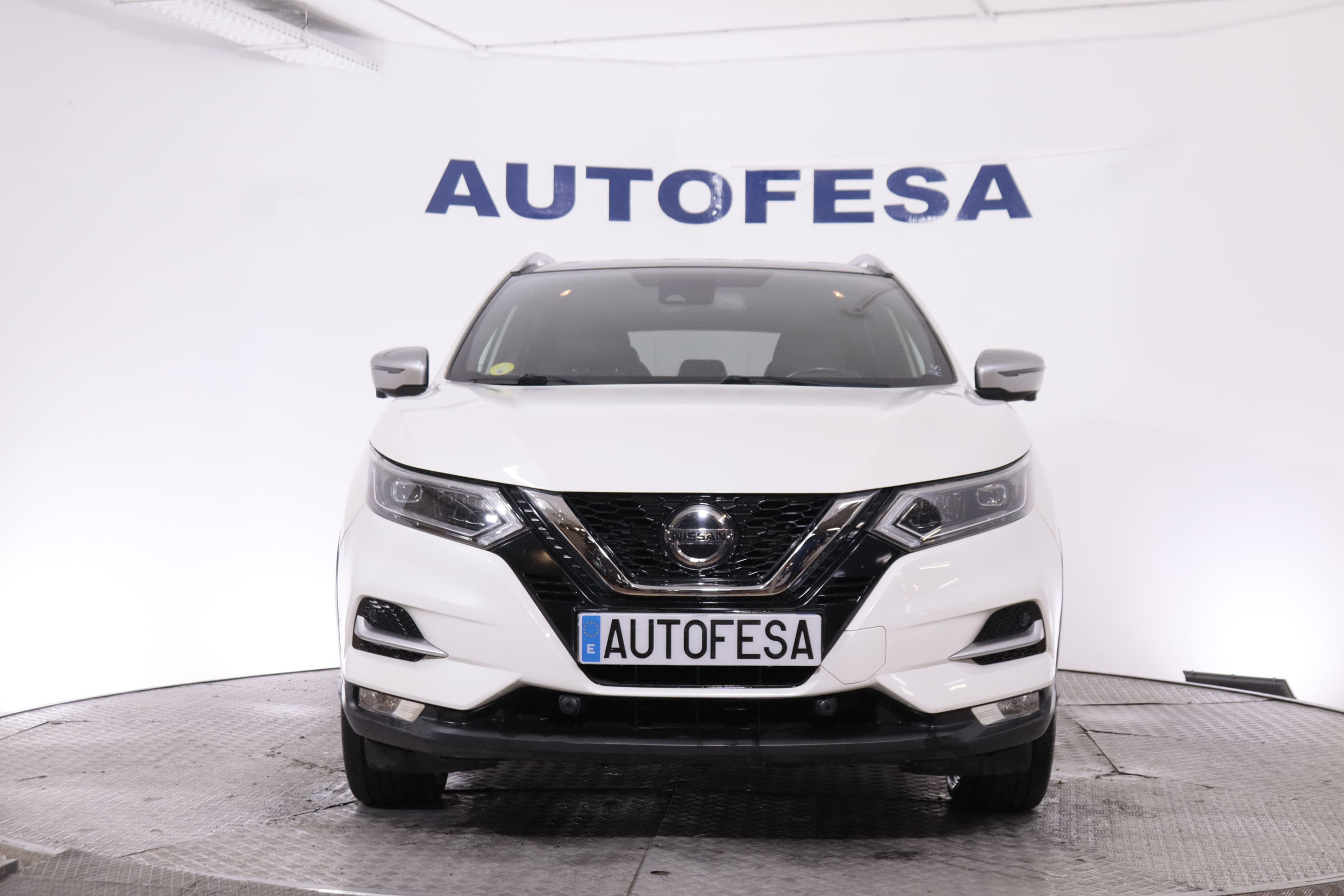 Nissan Qashqai 1.5 DCI TEKNA 115CV 5P # CUERO, TECHO PANORAMICO, NAVY foto 2