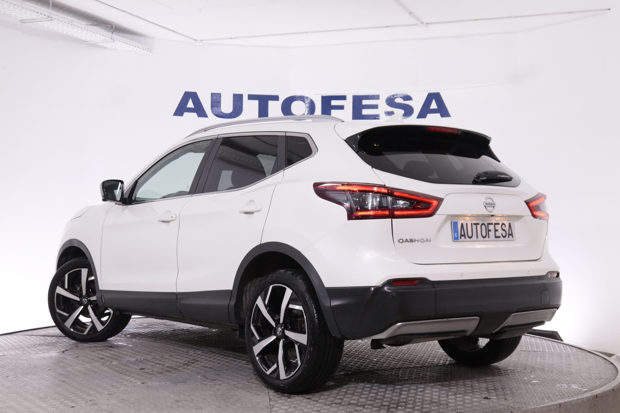 Nissan Qashqai 1.5 DCI TEKNA 115CV 5P # CUERO, TECHO PANORAMICO, NAVY foto 7