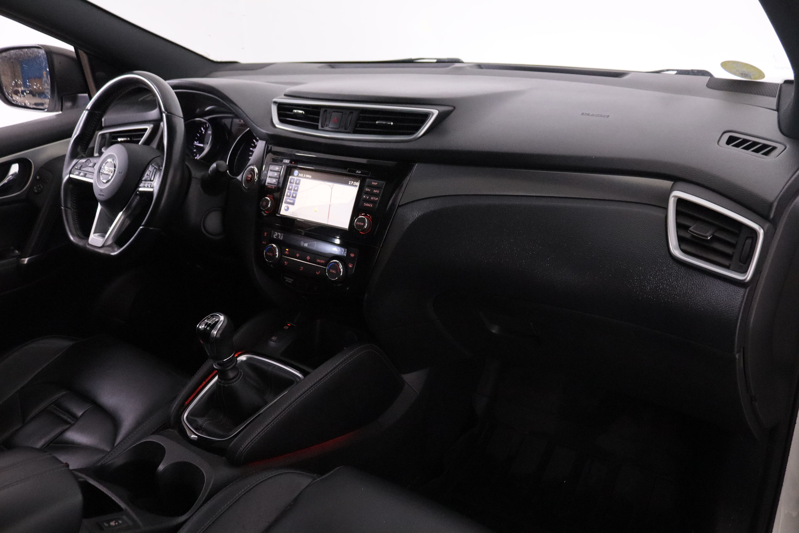 Nissan Qashqai 1.5 DCI TEKNA 115CV 5P # CUERO, TECHO PANORAMICO, NAVY - Foto 15