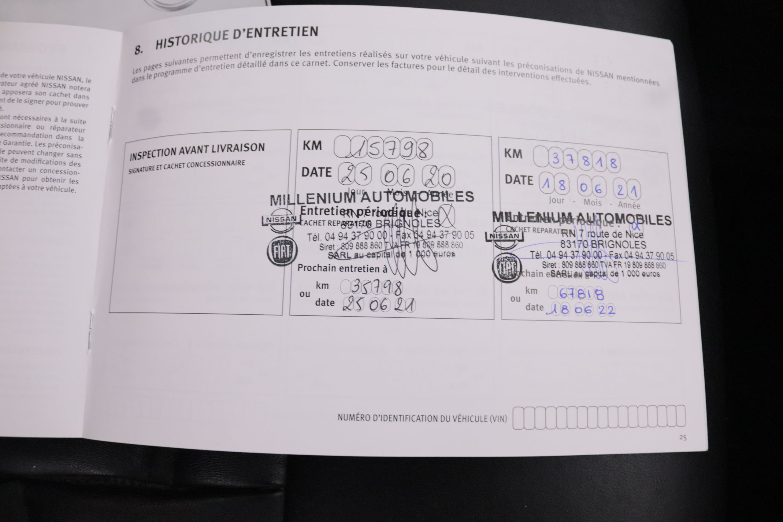 Nissan Qashqai 1.5 DCI TEKNA 115CV 5P # CUERO, TECHO PANORAMICO, NAVY foto 31