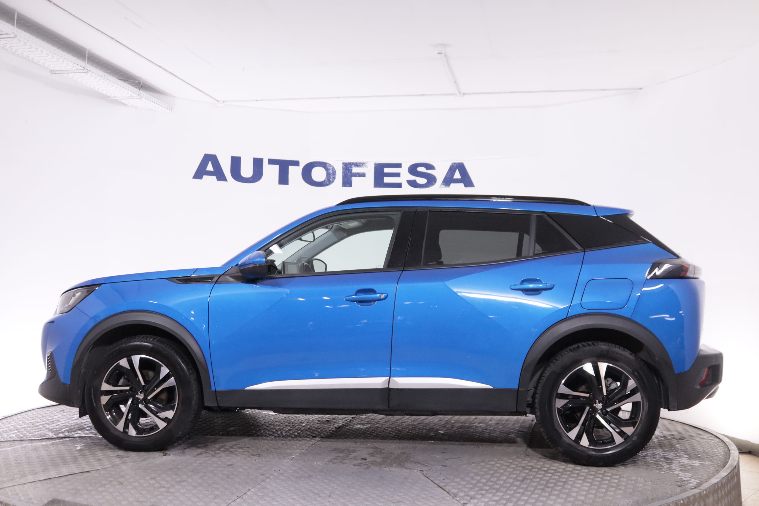 Peugeot 2008 1.2 ALLURE AUTO 130CV 5P #NAVY, PARKTRONIC foto 13