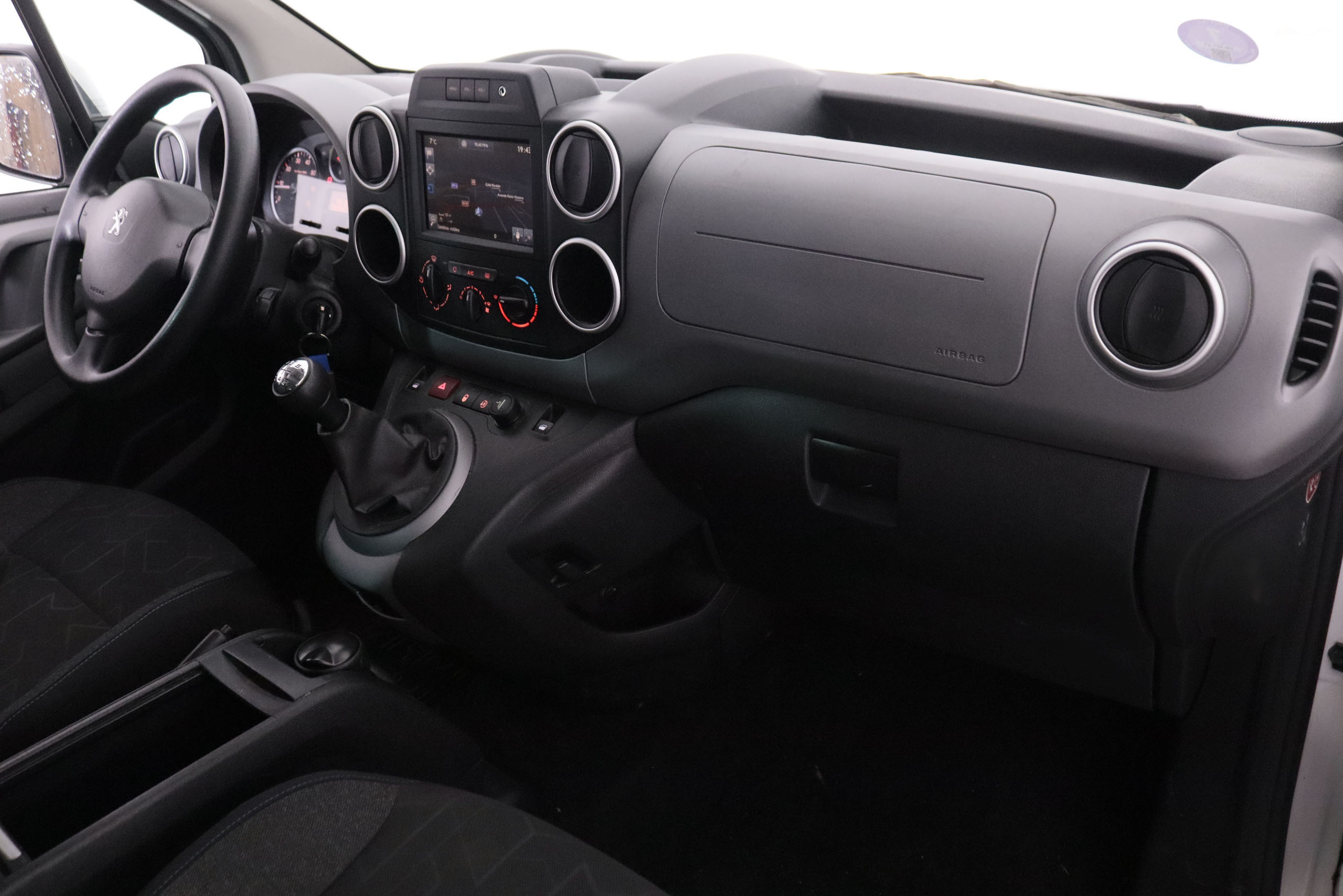 Peugeot Partner 1.2 STYLE 110CV 5P # NAVY, PARKTRONIC foto 14