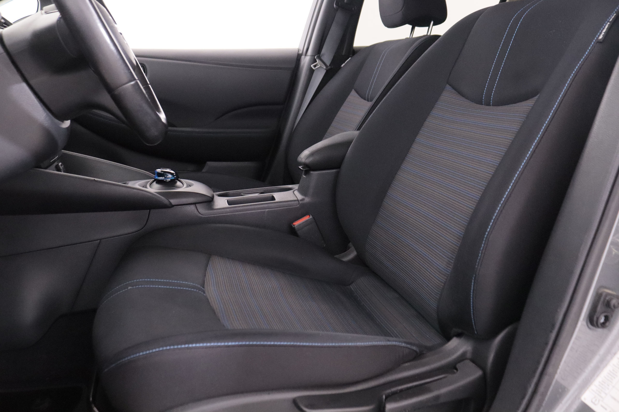 Nissan Leaf 40KWH 10  ANIVERSARIO 150CV 5P # NAVY, CAMARA REVERSA, foto 21