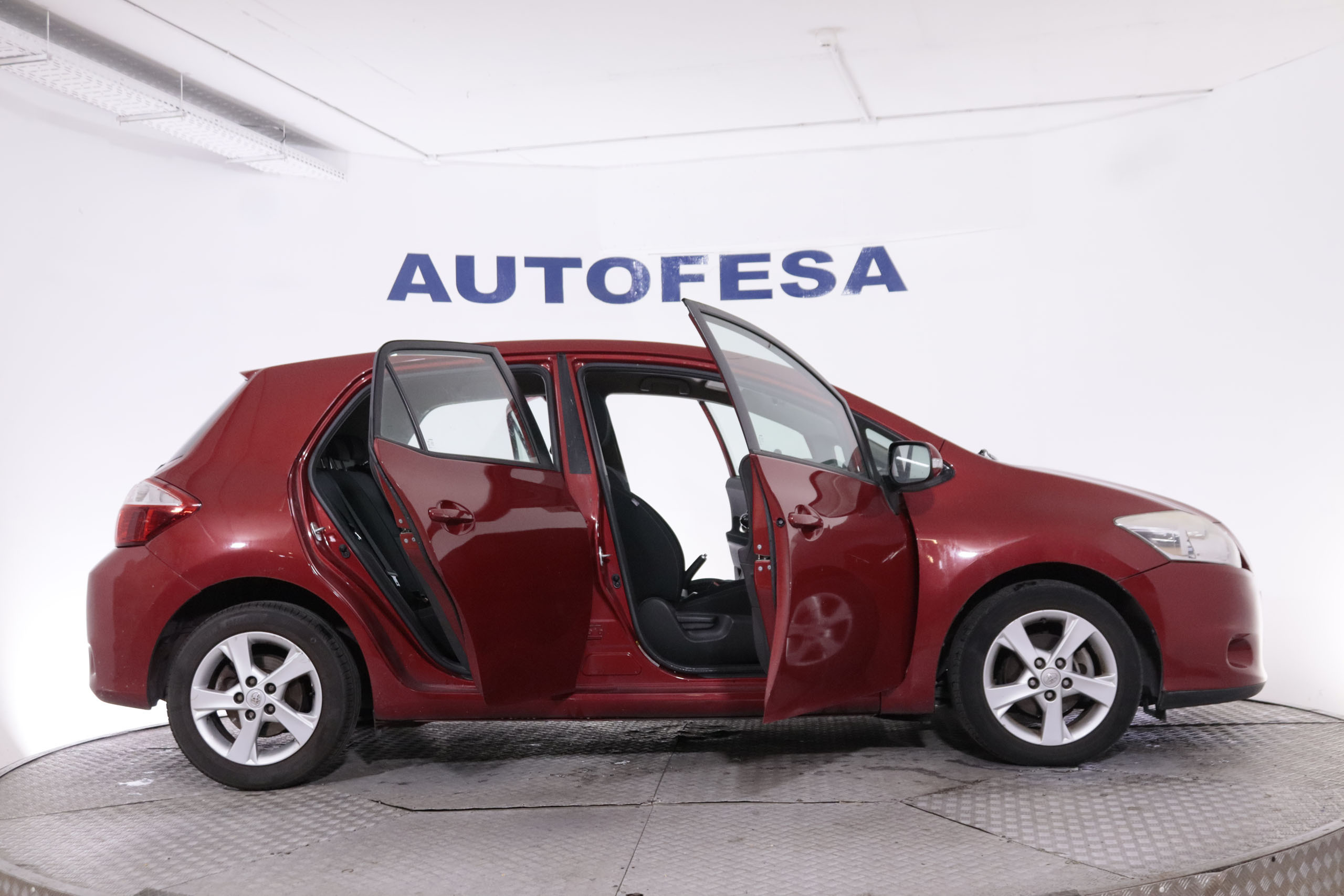 Toyota Auris 1.6i ACTIVE 132CV 5P foto 11