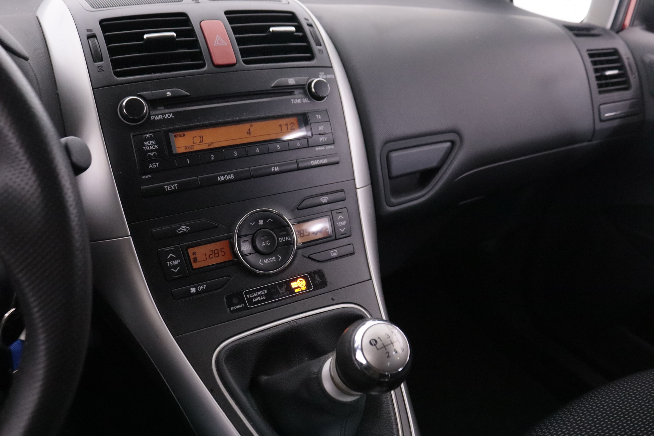 Toyota Auris 1.6i ACTIVE 132CV 5P - Foto 19