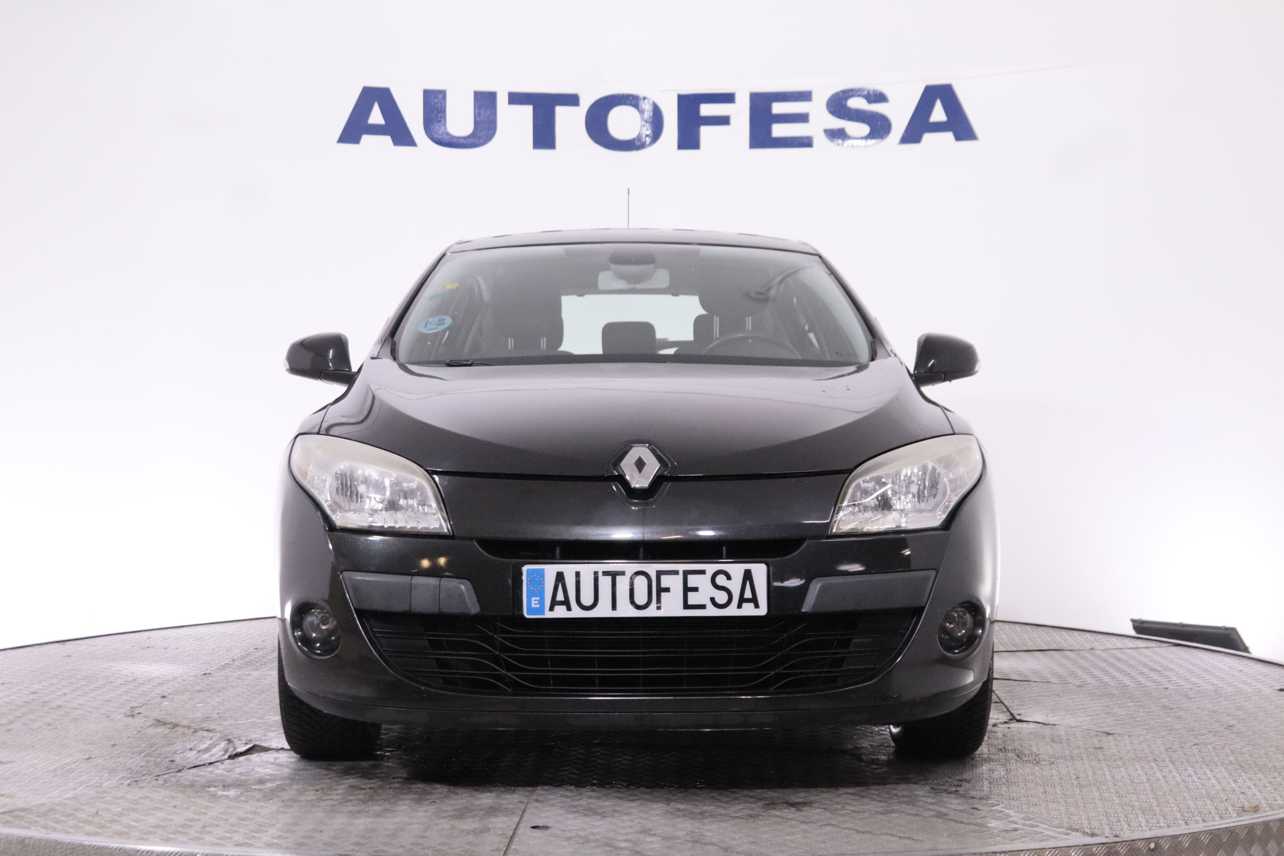 Renault Megane 1.6i AUTHENTIQUE 110CV 5P foto 2