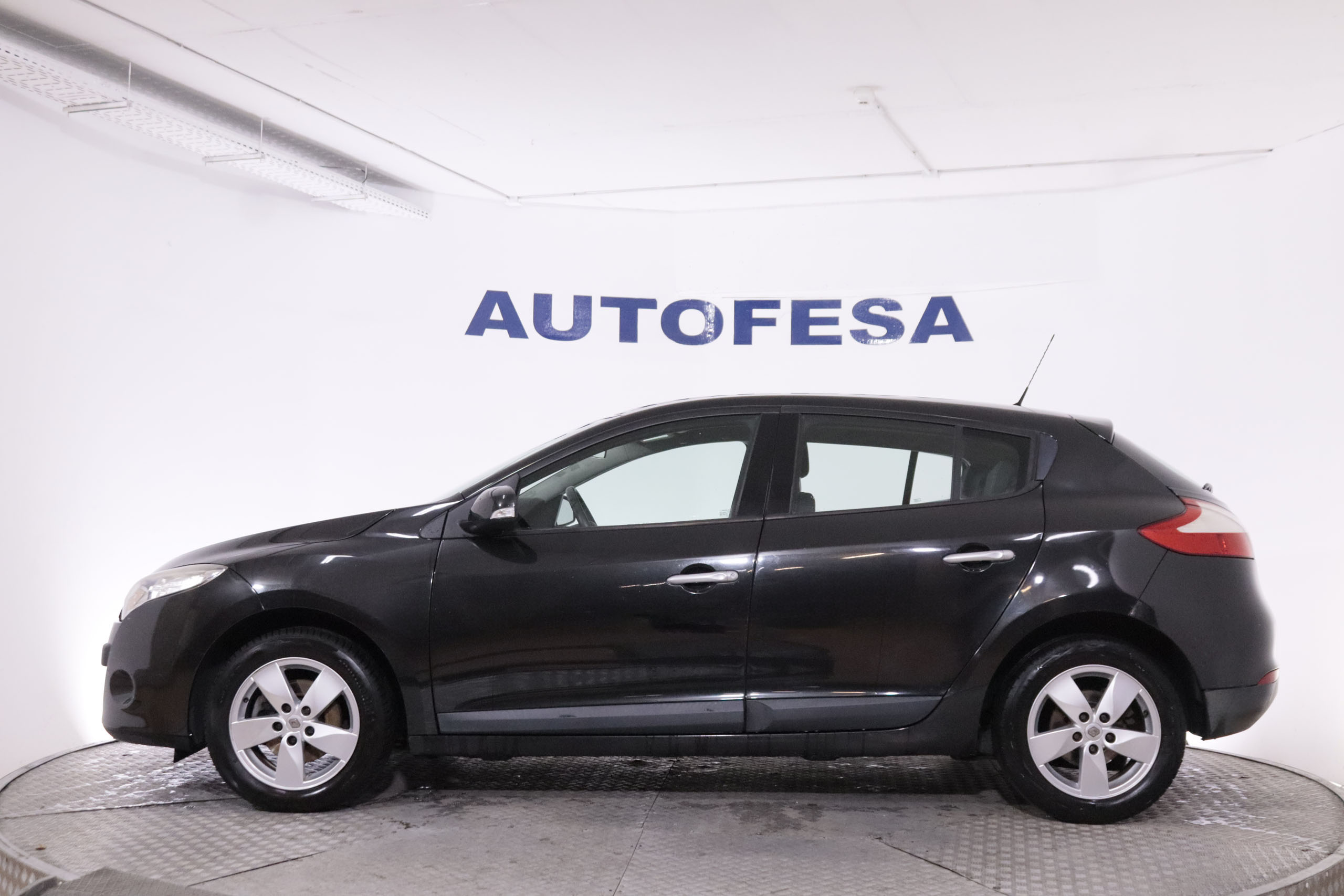 Renault Megane 1.6i AUTHENTIQUE 110CV 5P - Foto 13