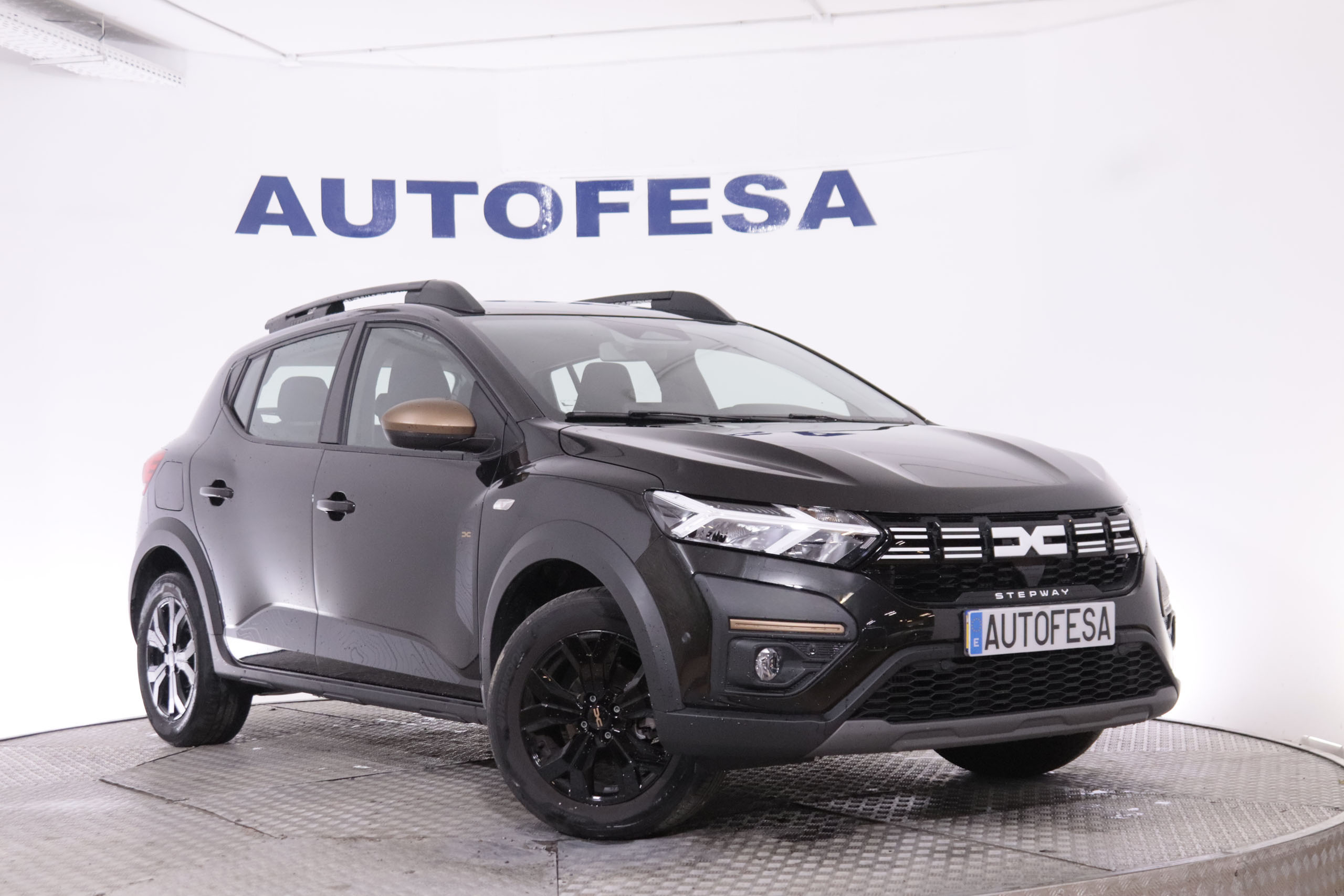 Dacia Sandero 1.0 HEV GLP STEPWAY EXTREME 100CV 5P #IVA DEDUCIBLE, NAVY, PARKTRONIC foto 3