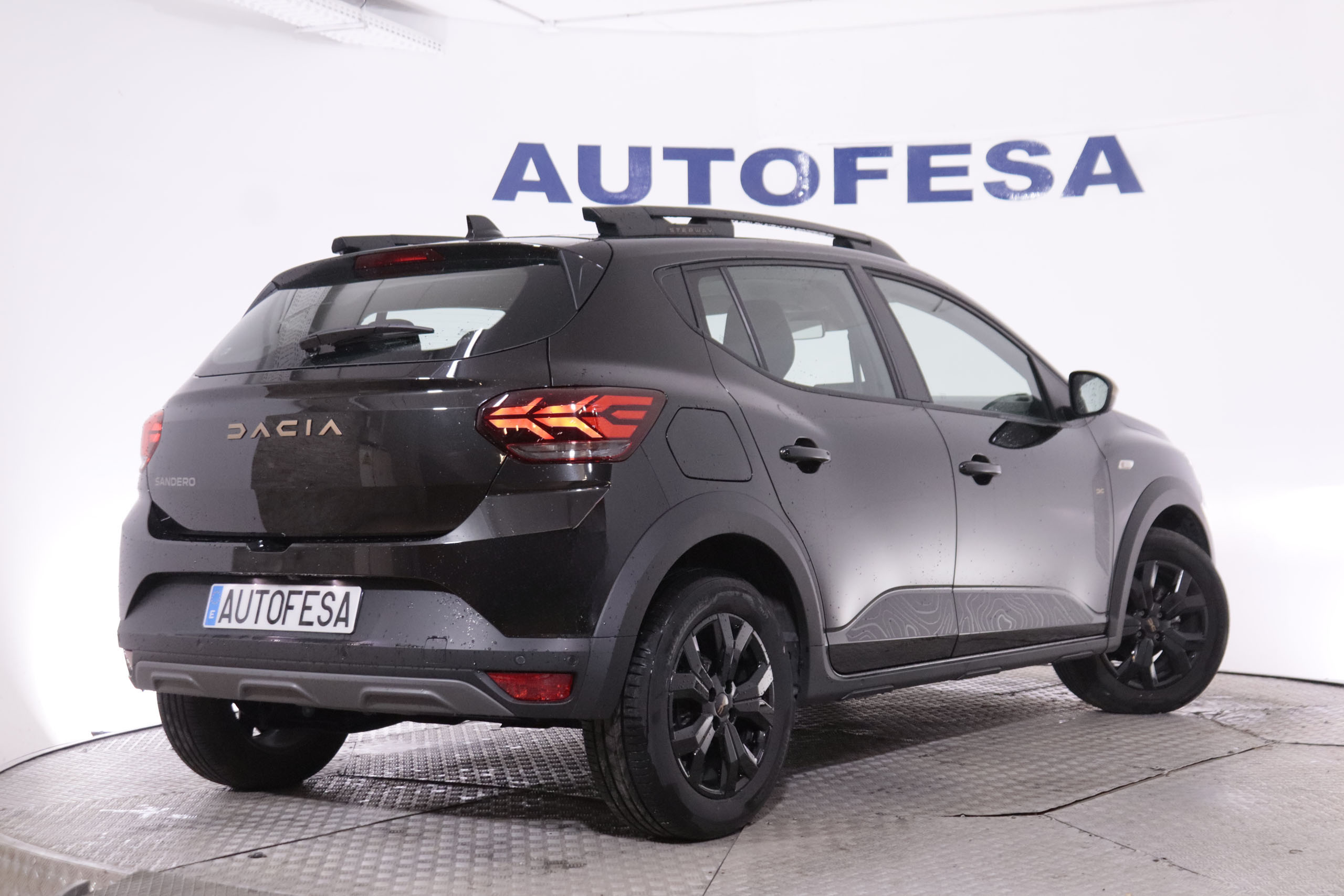 Dacia Sandero 1.0 HEV GLP STEPWAY EXTREME 100CV 5P #IVA DEDUCIBLE, NAVY, PARKTRONIC foto 7