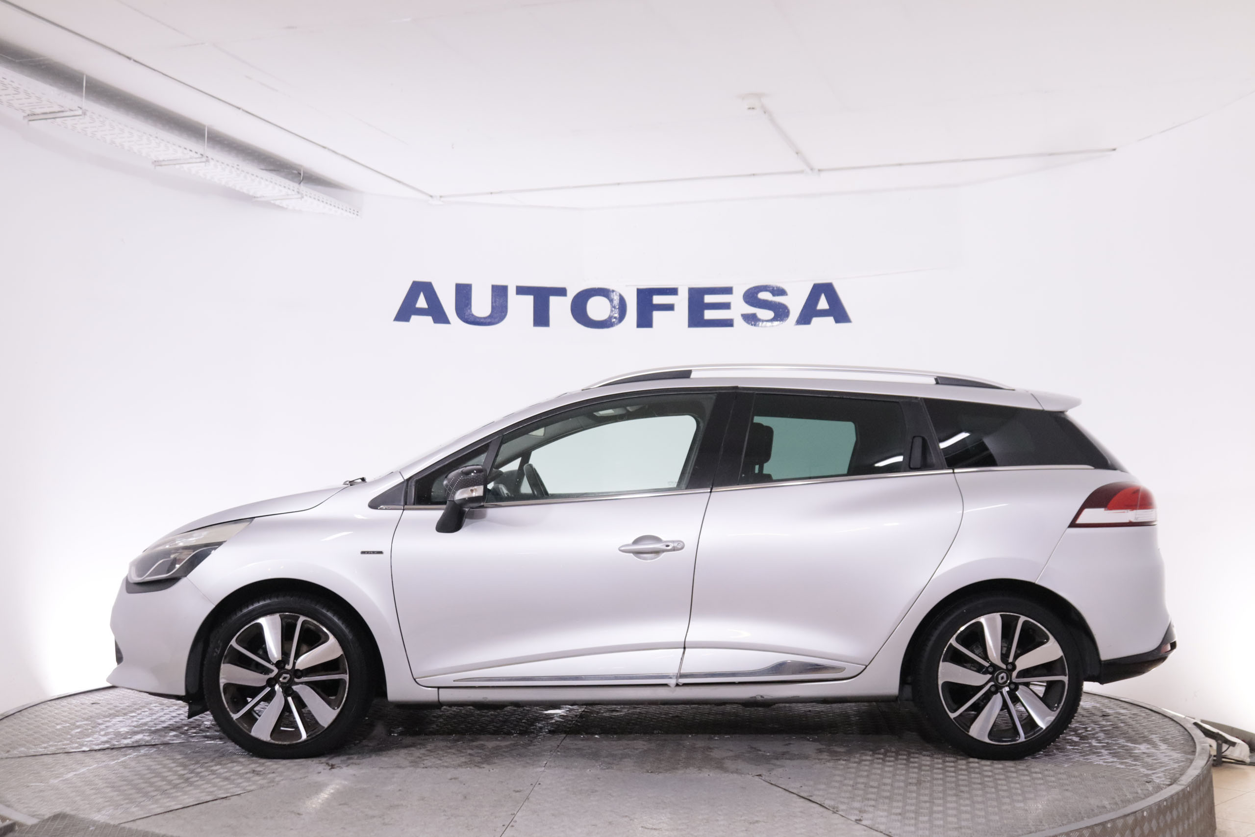 Renault Clio 1.5 DCI ICONIC AUTO 90CV 5P # CUERO, NAVY, PARKTRONIC foto 10