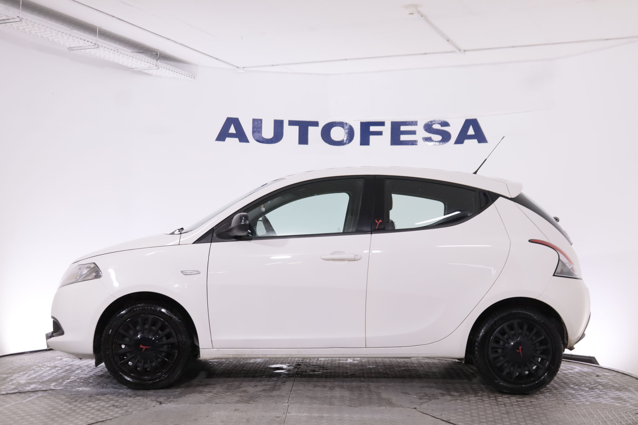 Lancia Ypsilon 1.2 elefantino evo II 69CV 5P foto 9